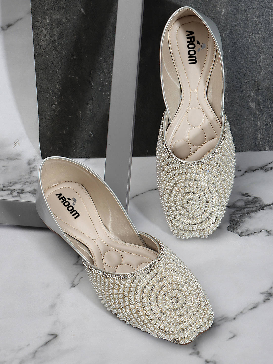     			Aroom Silver Women's Ethnic Ballerinas