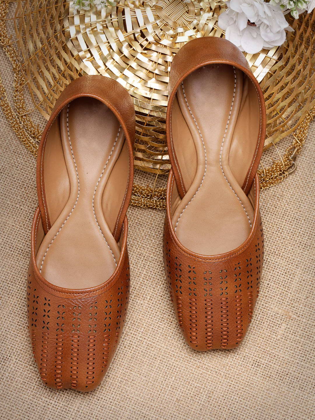     			Carrito Tan Women's Casual Ballerinas