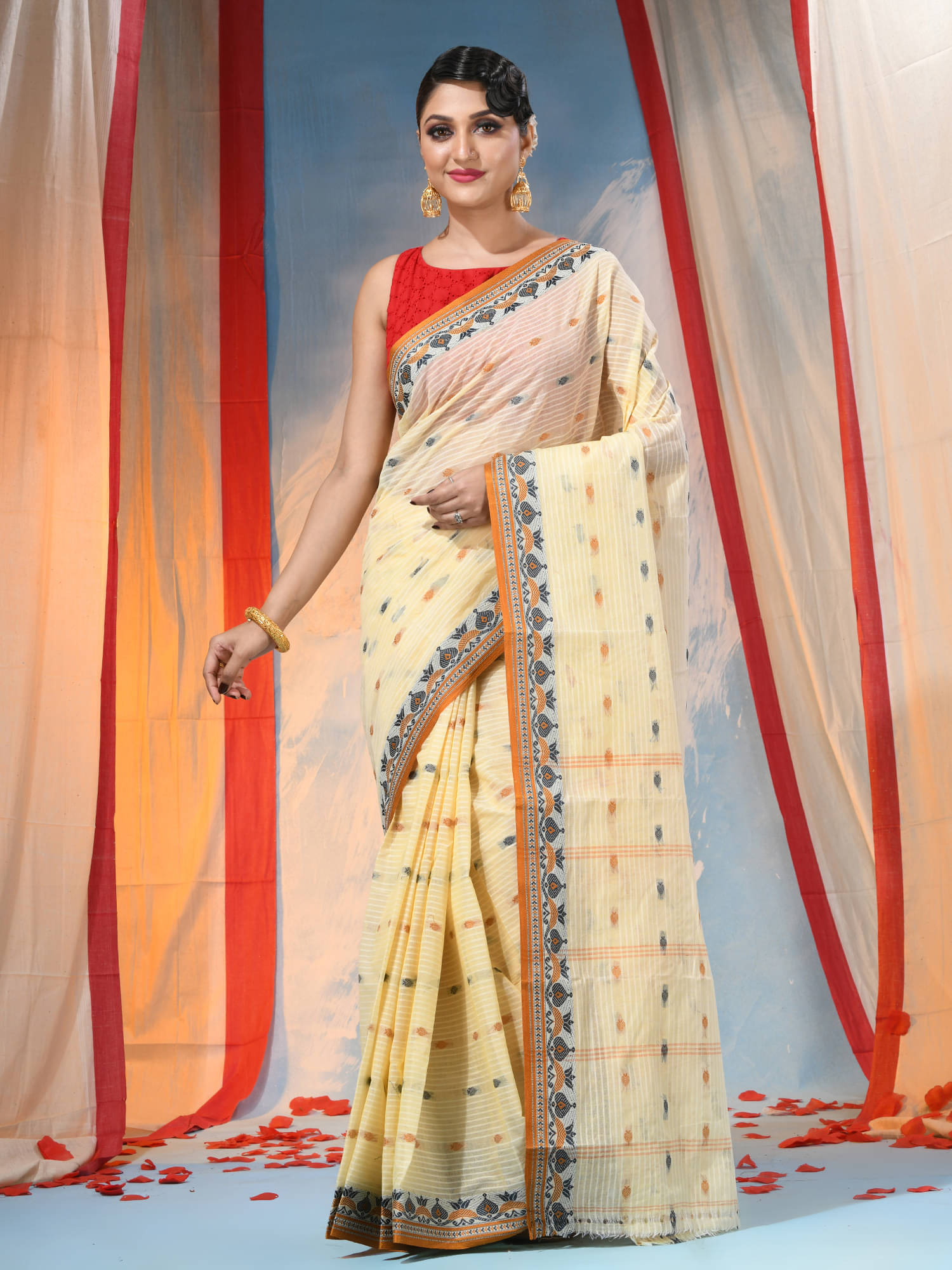     			Desh Bidesh Cotton Printed Saree Without Blouse Piece ( Cream )