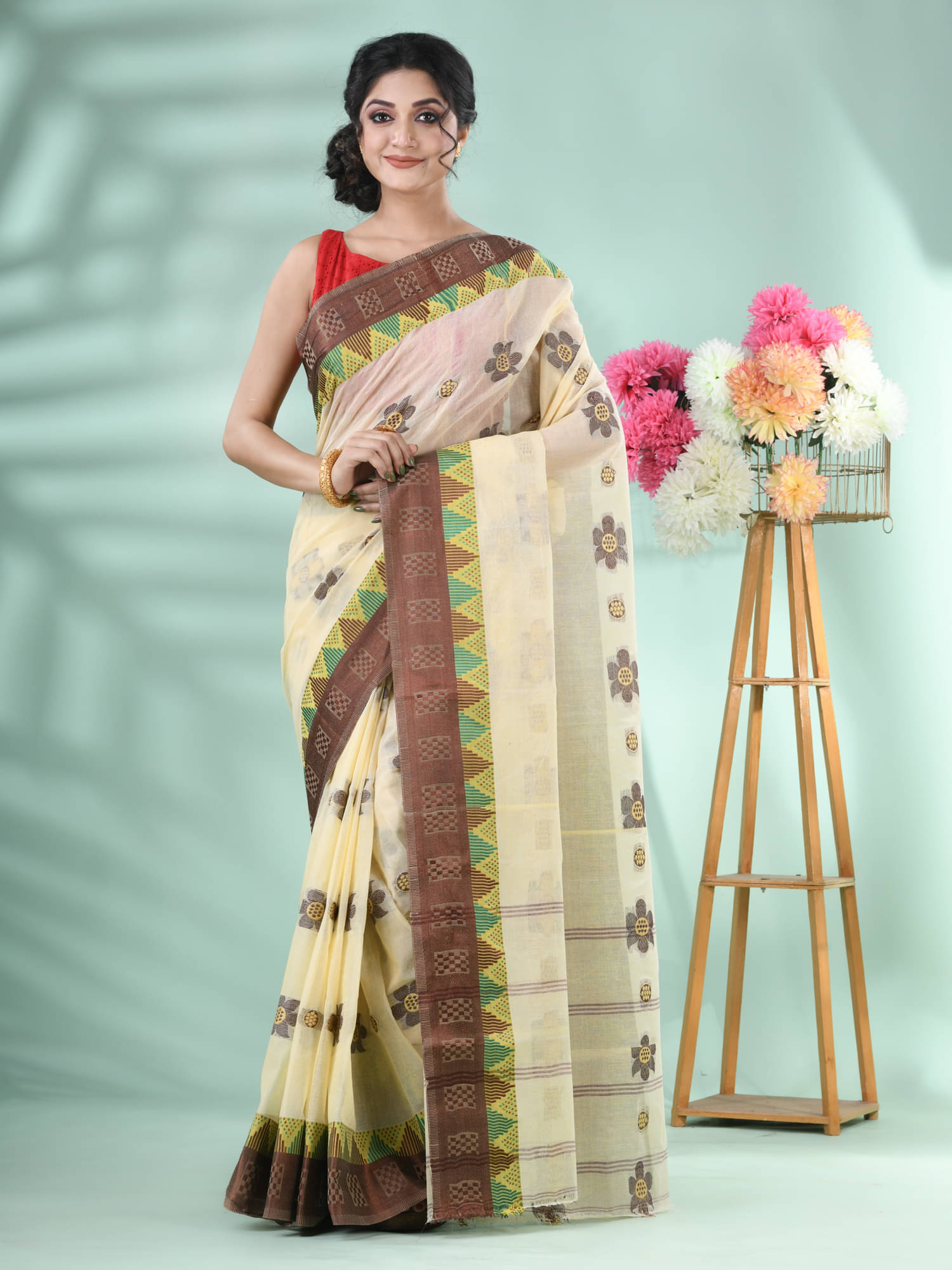 Desh Bidesh Cotton Printed Saree Without Blouse Piece ( Brown ) Desh Bidesh Cotton Printed Saree Without Blouse Piece ( Brown )