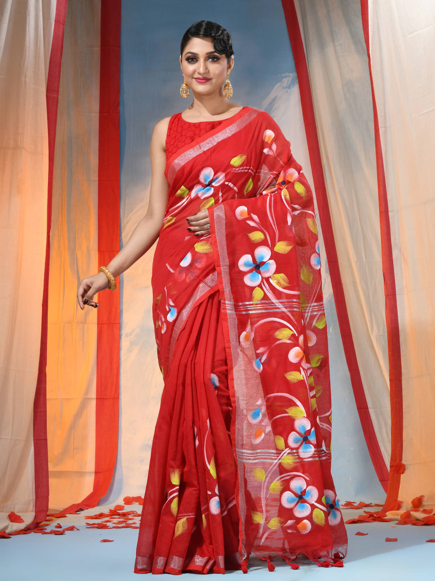    			Desh Bidesh Cotton Self Design Saree With Unstitched Blouse Piece ( Red )