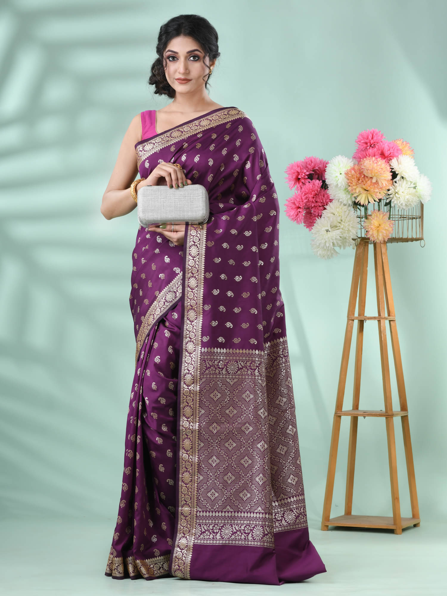     			Desh Bidesh Silk Woven Saree With Unstitched Blouse Piece ( Purple )
