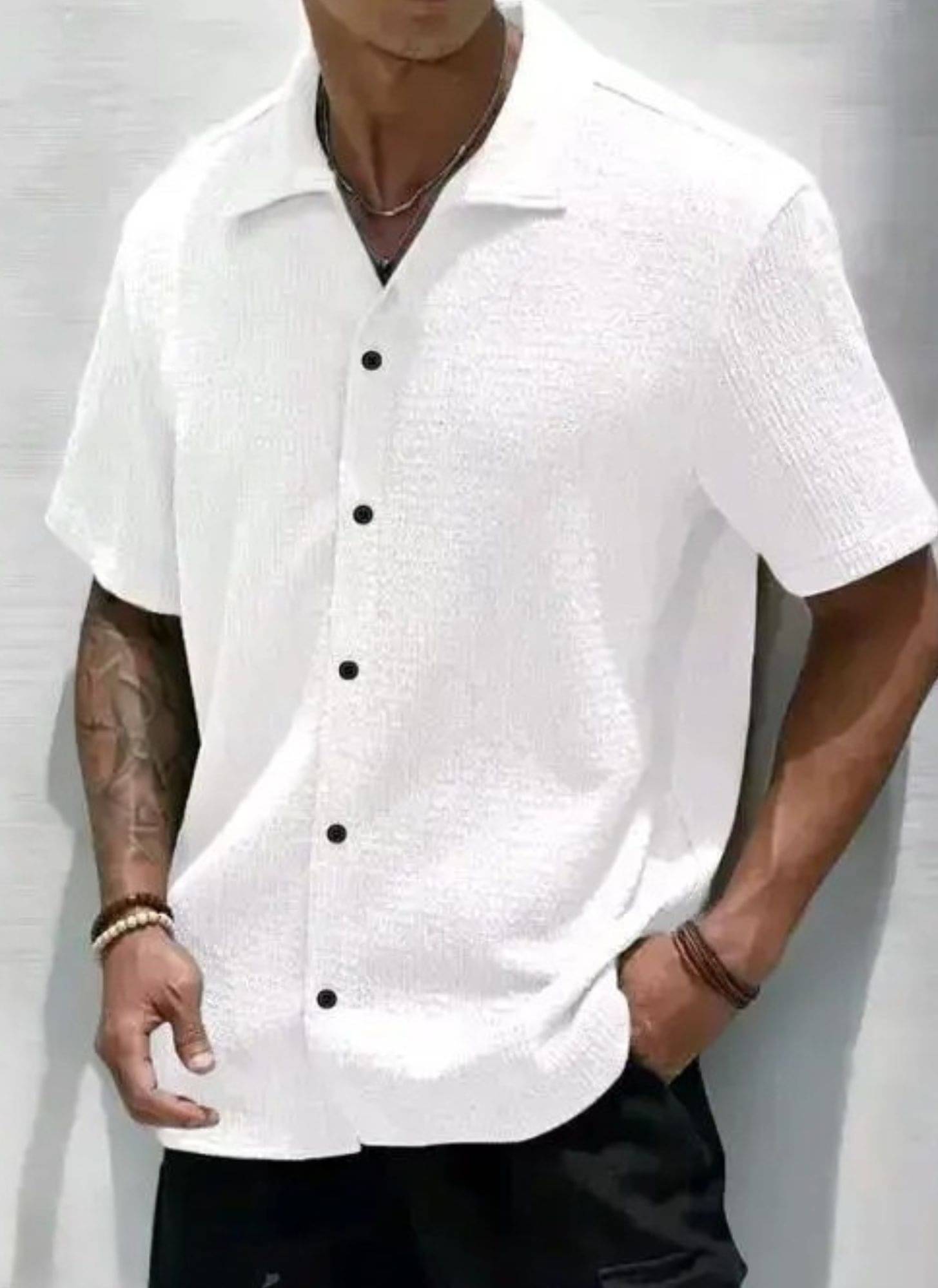 Hitarth Fashion Cotton Blend Regular Fit Half Sleeves Men's Formal Shirt - White ( Pack of 1 )     			Hitarth Fashion Cotton Blend Regular Fit Half Sleeves Men's Formal Shirt - White ( Pack of 1 )