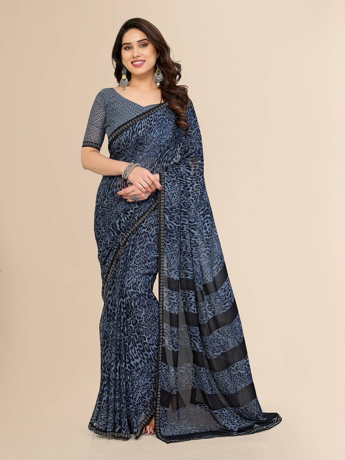     			Kashvi Sarees Georgette Printed Saree With Unstitched Blouse Piece ( Grey )