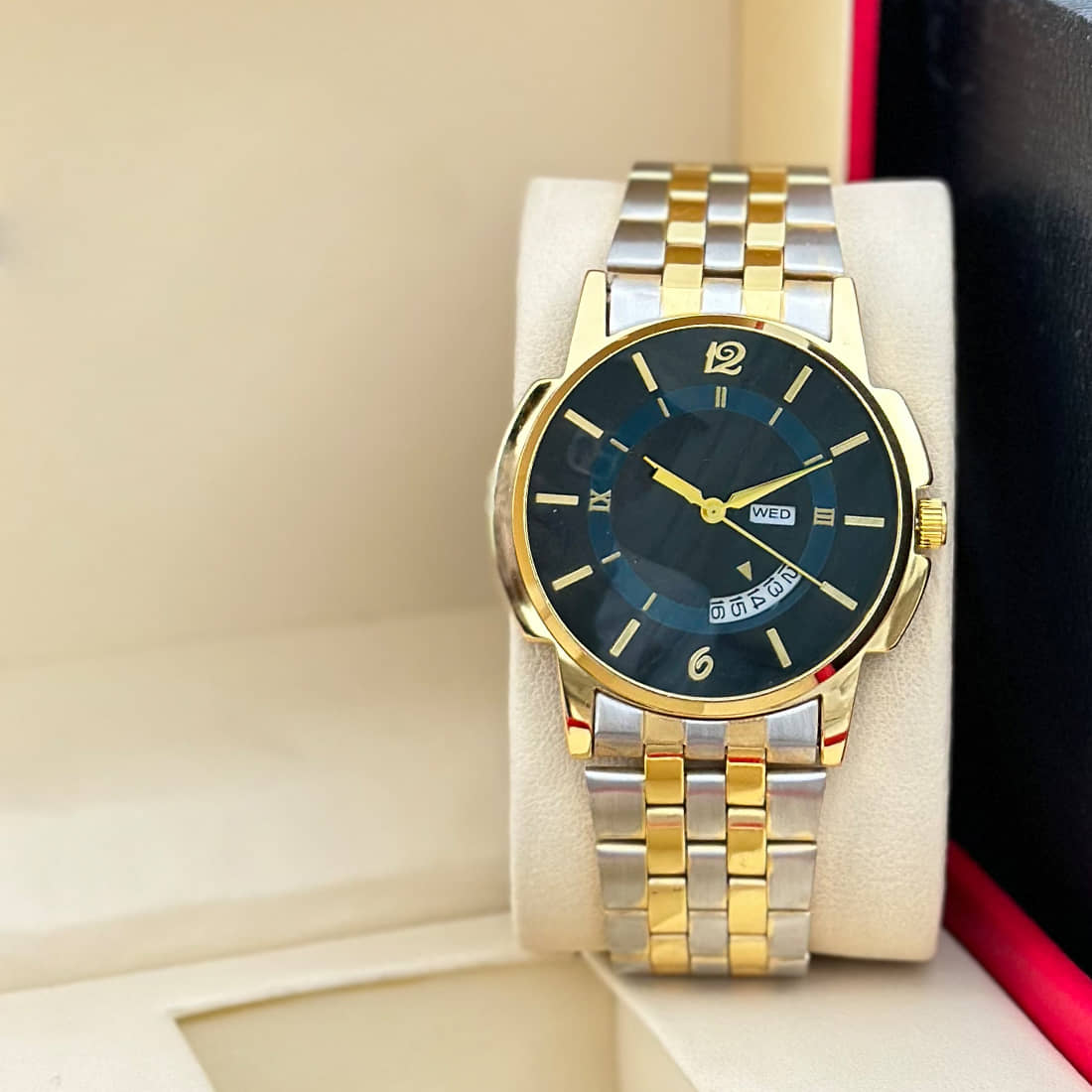 MARKRIN Gold Stainless Steel Analog Men's Watch