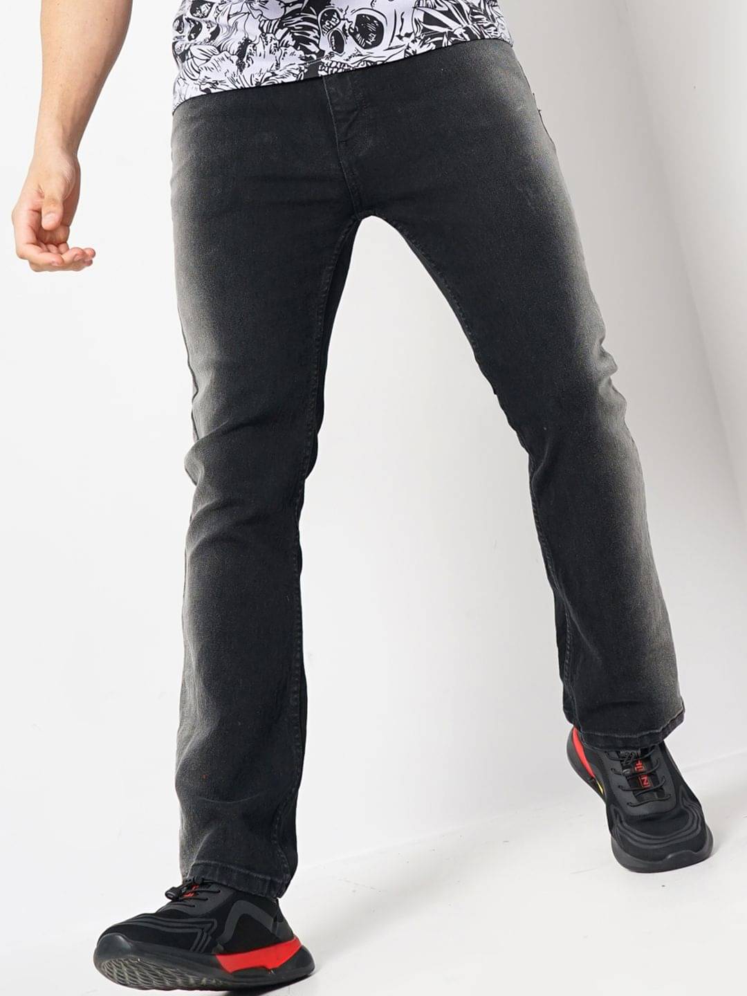     			The Indian Garage Co. Regular Fit Bootcut Men's Jeans - Black ( Pack of 1 )