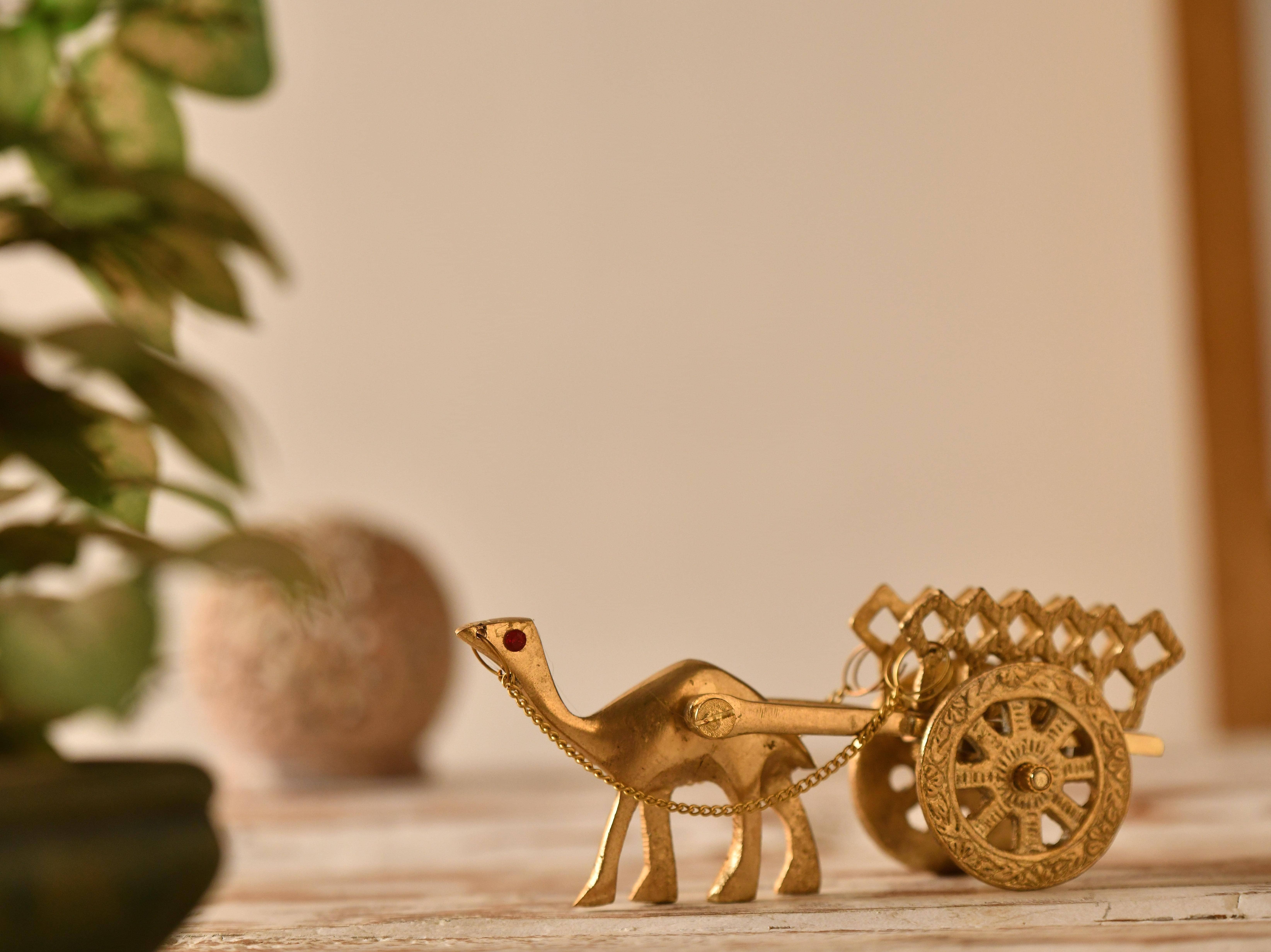 Fashion Bizz Camel Cart Handicraft Decorative Showpiece - 7 cm