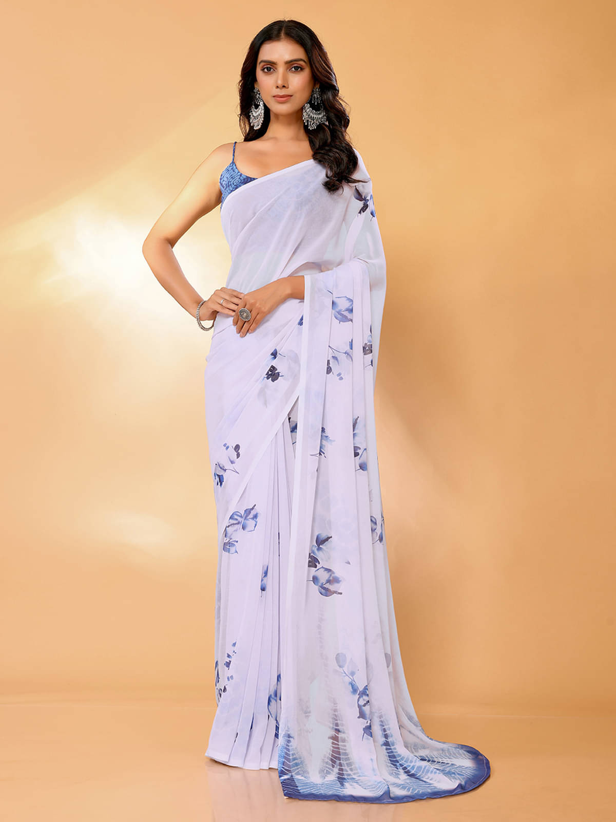     			Janasya Georgette Printed Saree With Unstitched Blouse Piece ( White )