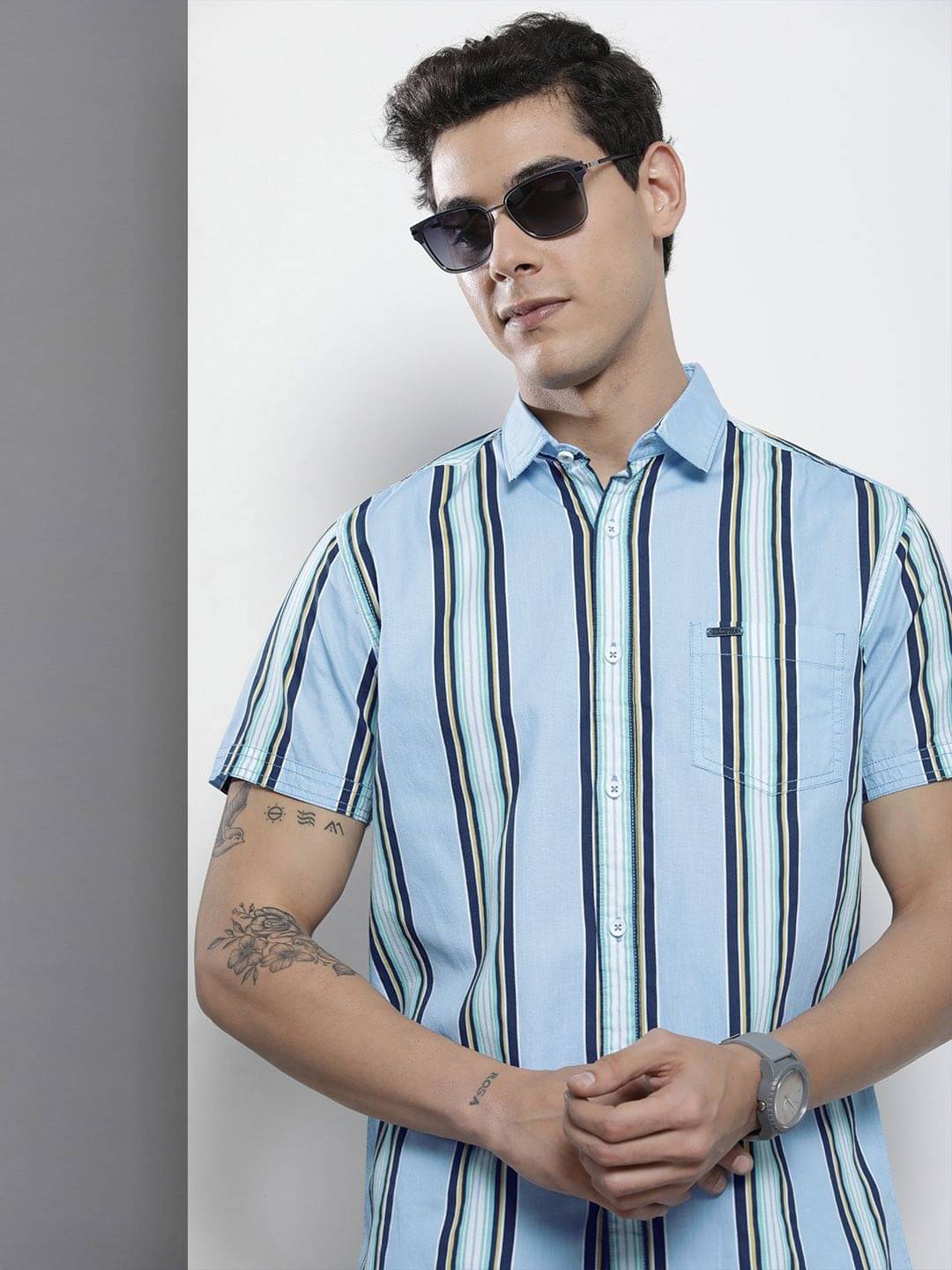 The Indian Garage Co. 100% Cotton Regular Fit Striped Half Sleeves Men's Casual Shirt - Blue ( Pack of 1 ) The Indian Garage Co. 100% Cotton Regular Fit Striped Half Sleeves Men's Casual Shirt - Blue ( Pack of 1 )