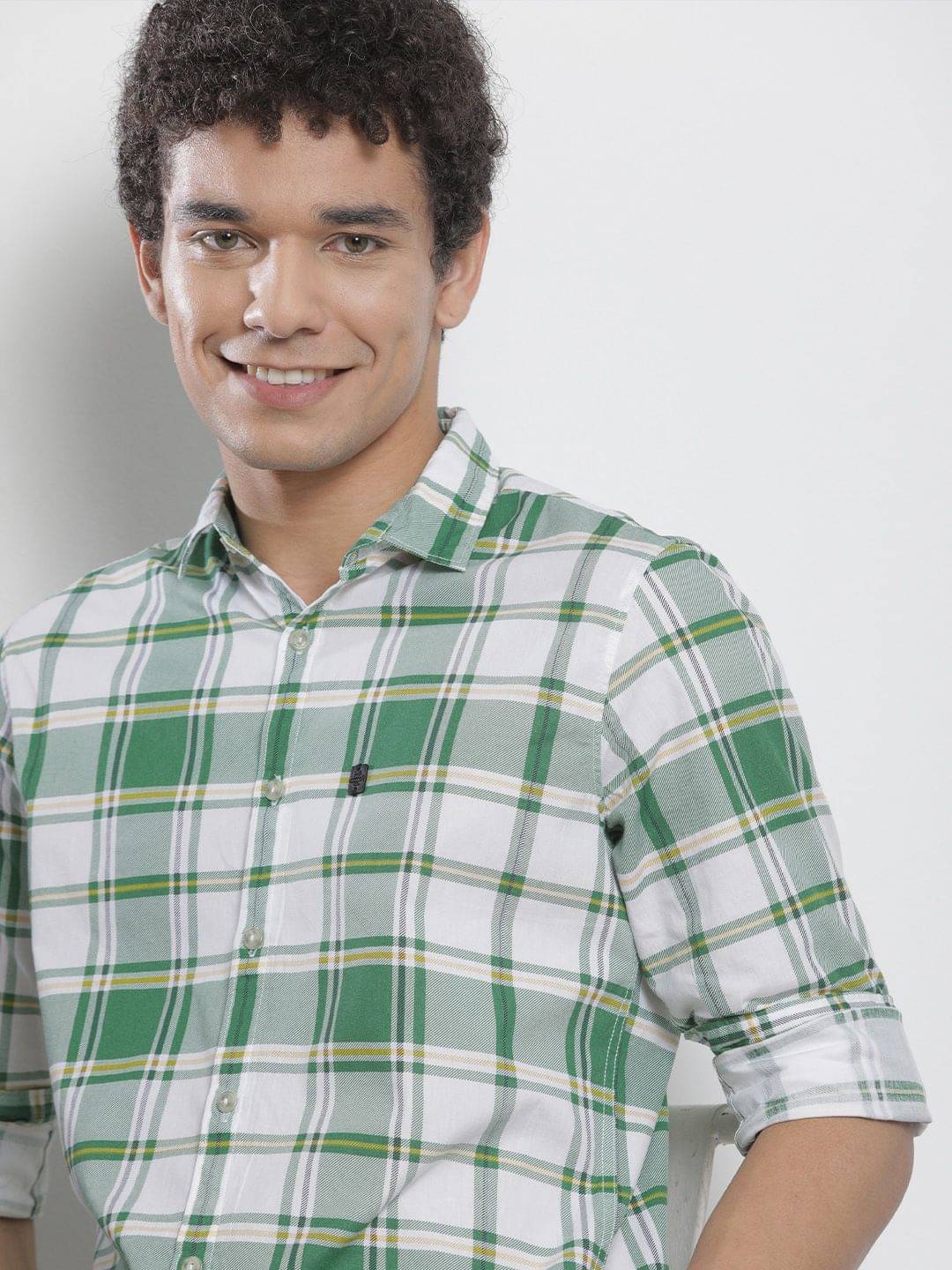 The Indian Garage Co. 100% Cotton Regular Fit Checks Full Sleeves Men's Casual Shirt - White ( Pack of 1 ) The Indian Garage Co. 100% Cotton Regular Fit Checks Full Sleeves Men's Casual Shirt - White ( Pack of 1 )