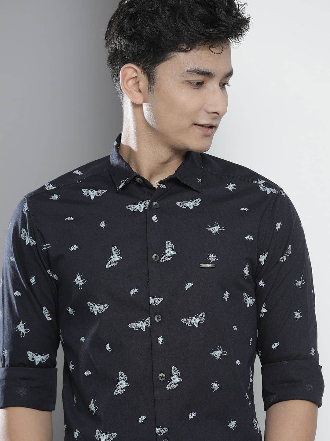 The Indian Garage Co. 100% Cotton Slim Fit Printed Full Sleeves Men's Casual Shirt - Navy Blue ( Pack of 1 ) The Indian Garage Co. 100% Cotton Slim Fit Printed Full Sleeves Men's Casual Shirt - Navy Blue ( Pack of 1 )