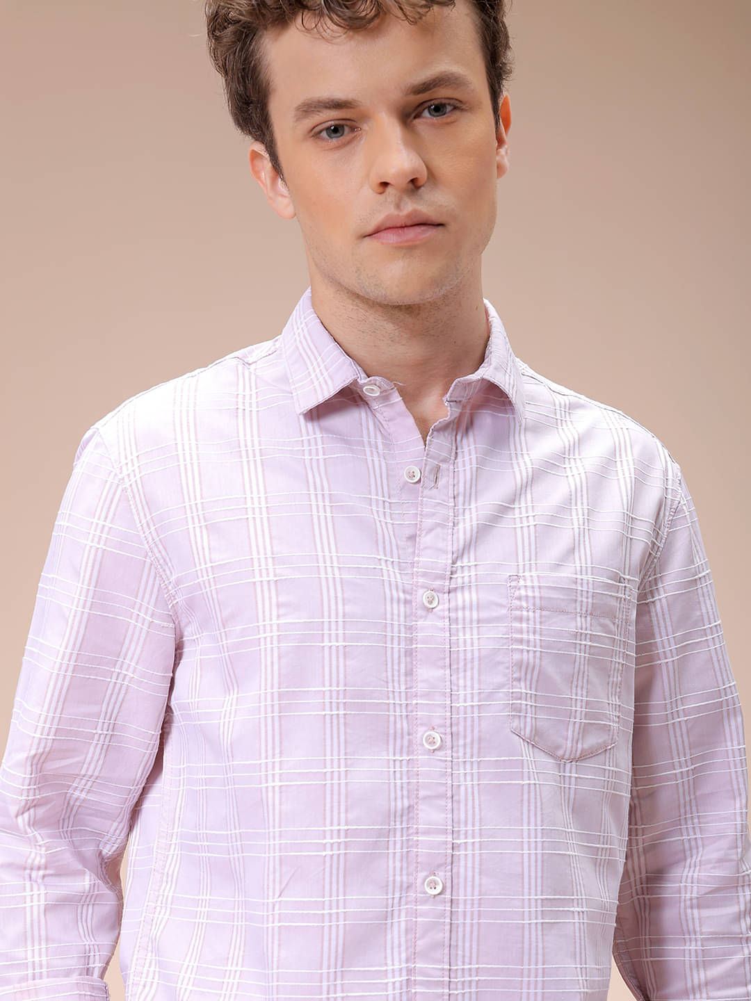 The Indian Garage Co. Poly Cotton Slim Fit Checks Full Sleeves Men's Casual Shirt - Pink ( Pack of 1 ) The Indian Garage Co. Poly Cotton Slim Fit Checks Full Sleeves Men's Casual Shirt - Pink ( Pack of 1 )