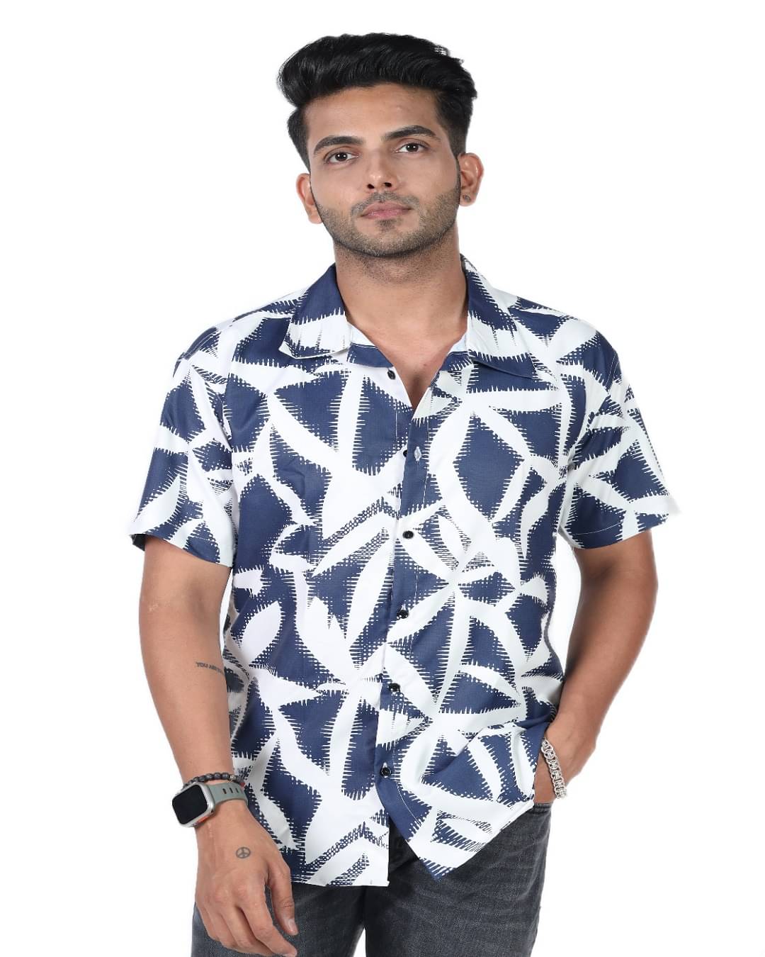     			HARPITA Elastane Regular Fit Printed Half Sleeves Men's Casual Shirt - Navy Blue ( Pack of 1 )