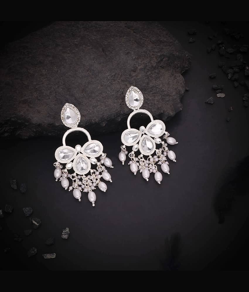Lyriss White Jhumki Earrings ( Pack of 1 ) - Earrings | Buy online on ZillyBuy