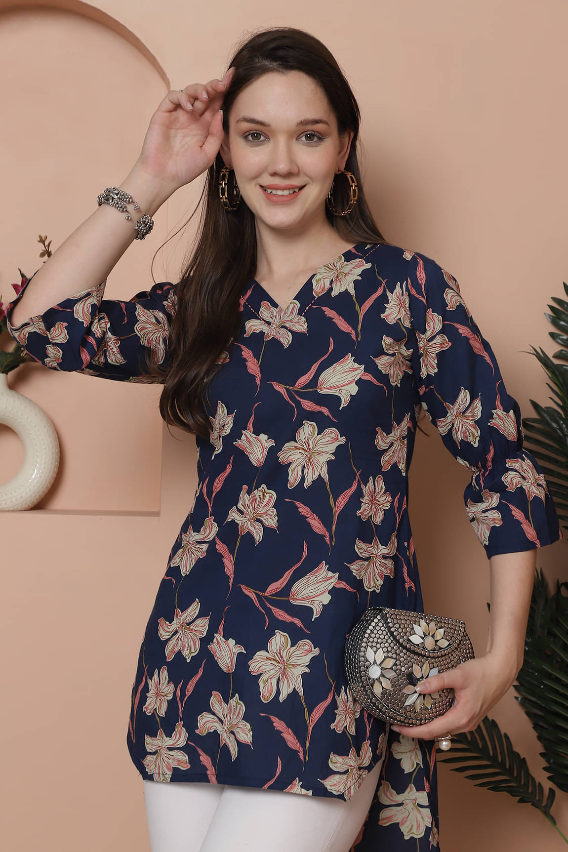     			Rajnandini Women's Cotton Tunic ( Blue )