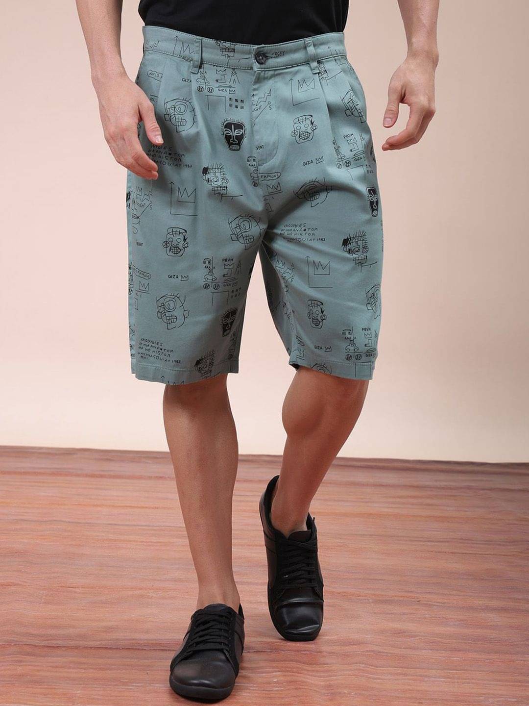     			The Indian Garage Co. Green Cotton Blend Men's Shorts ( Pack of 1 )