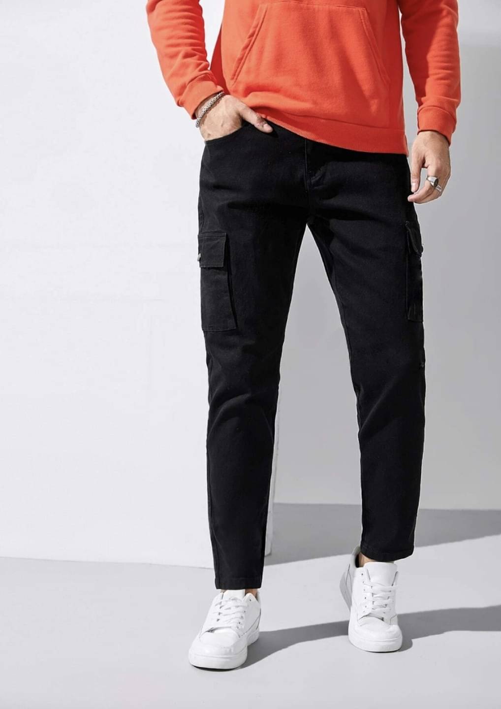 Masterly Weft Slim Fit Basic Men's Jeans - Black ( Pack of 1 )     			Masterly Weft Slim Fit Basic Men's Jeans - Black ( Pack of 1 )