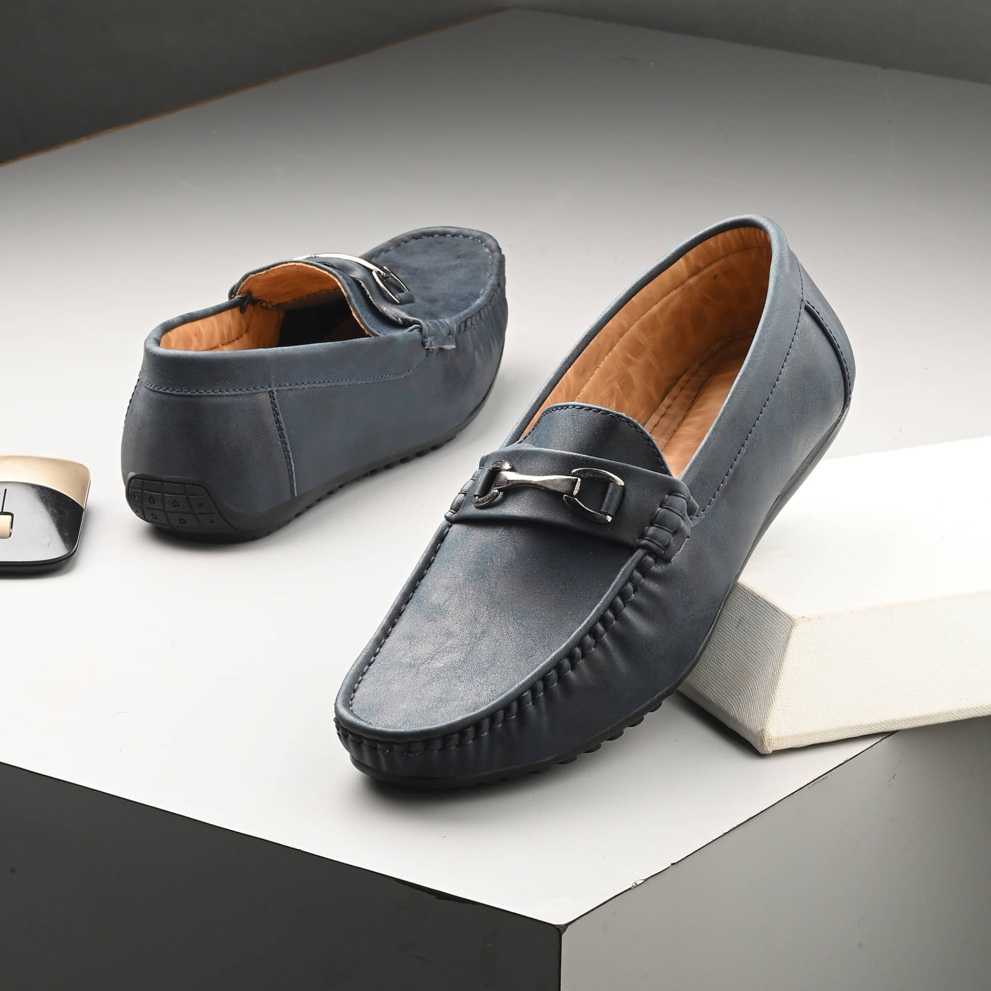     			Leeport Blue Men's Hazel