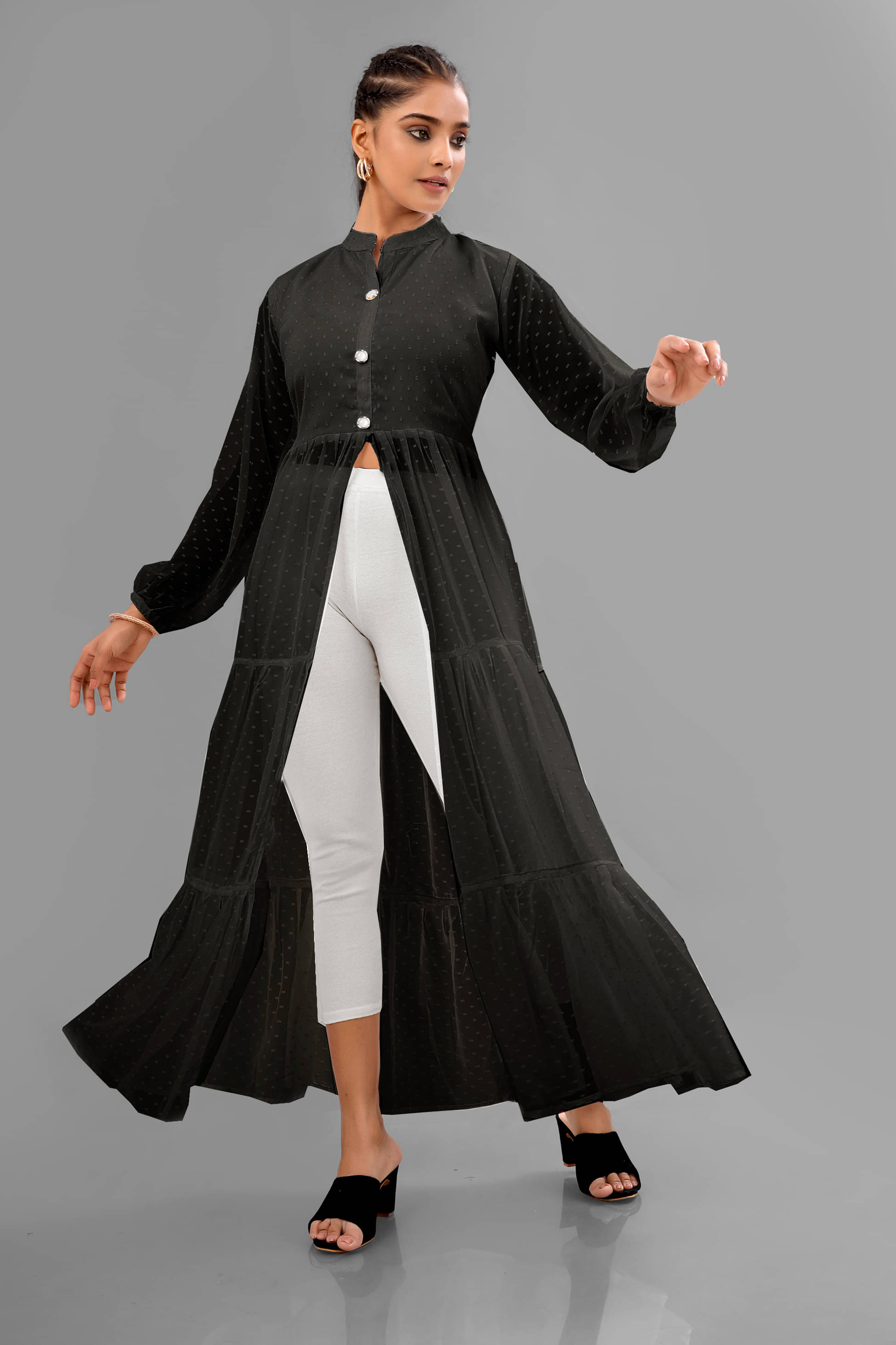 SARINKU Pack of 1 Cotton Self Design Front Slit Women's Kurti - ( Black ) SARINKU Pack of 1 Cotton Self Design Front Slit Women's Kurti - ( Black )