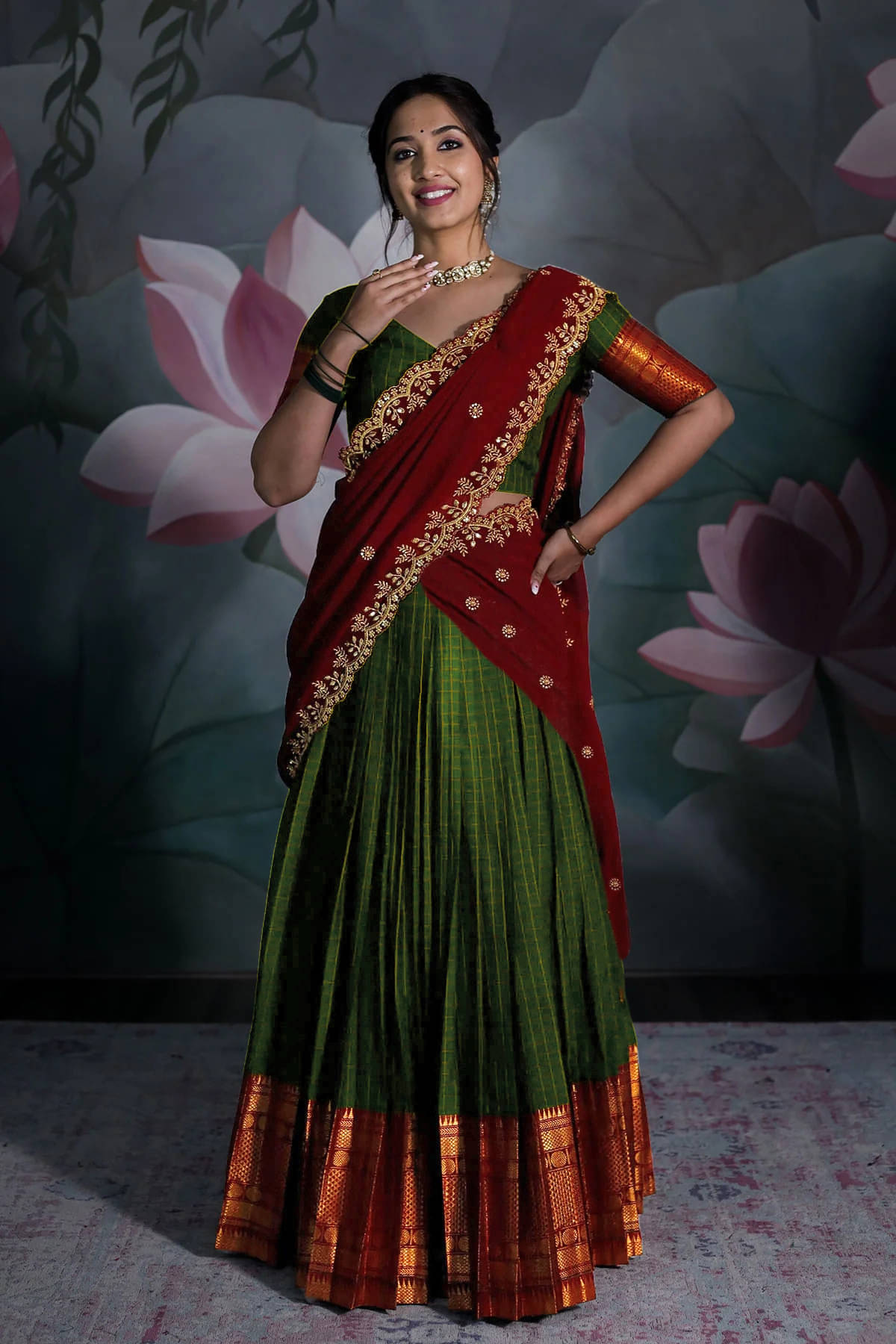     			Trijal Fab Green Jacquard Circular Semi Stitched Lehenga Single