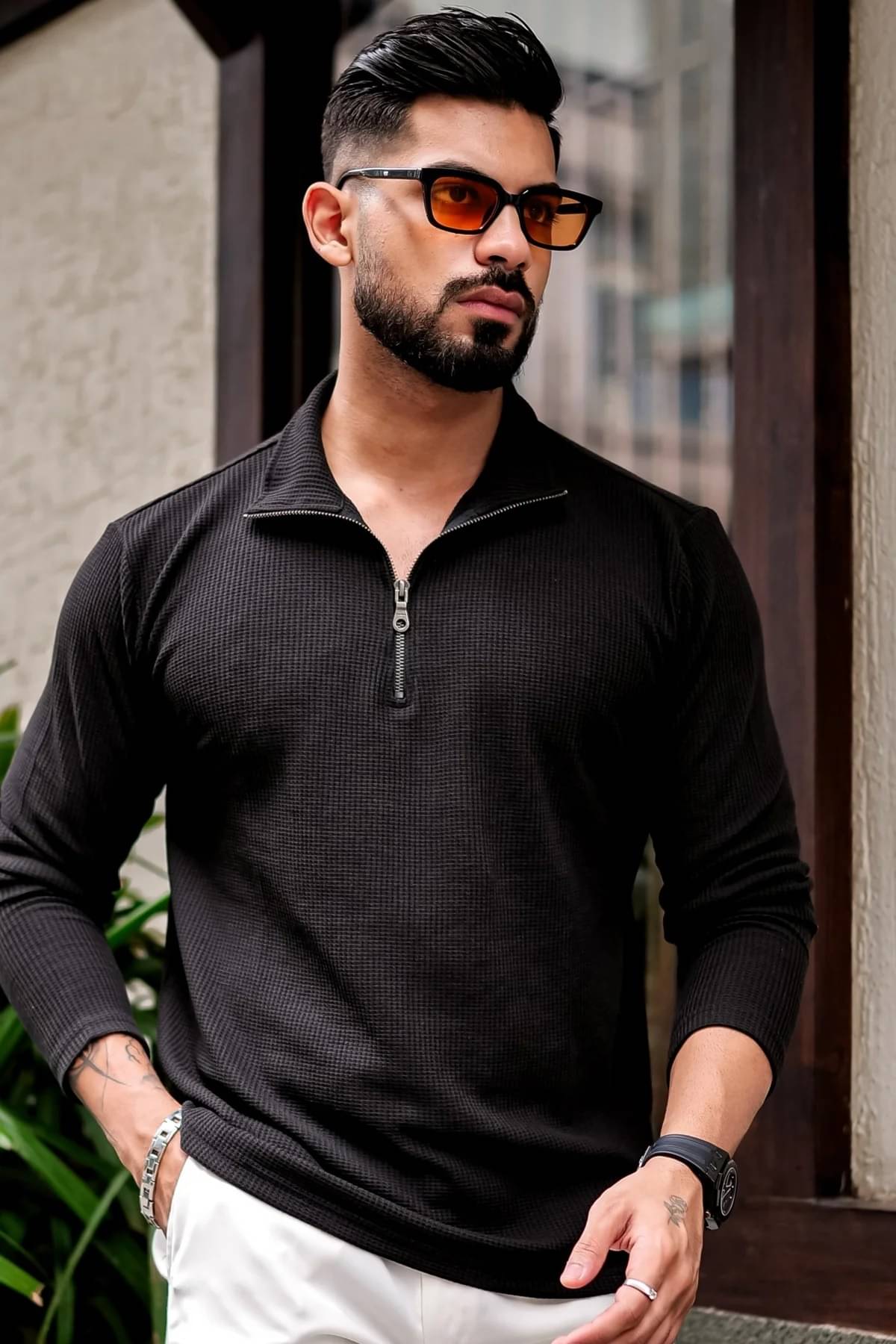 Kintu Parantu Cotton Blend Regular Fit Self Design Full Sleeves Men's High Neck T-Shirt - Black ( Pack of 1 ) Kintu Parantu Cotton Blend Regular Fit Self Design Full Sleeves Men's High Neck T-Shirt - Black ( Pack of 1 )