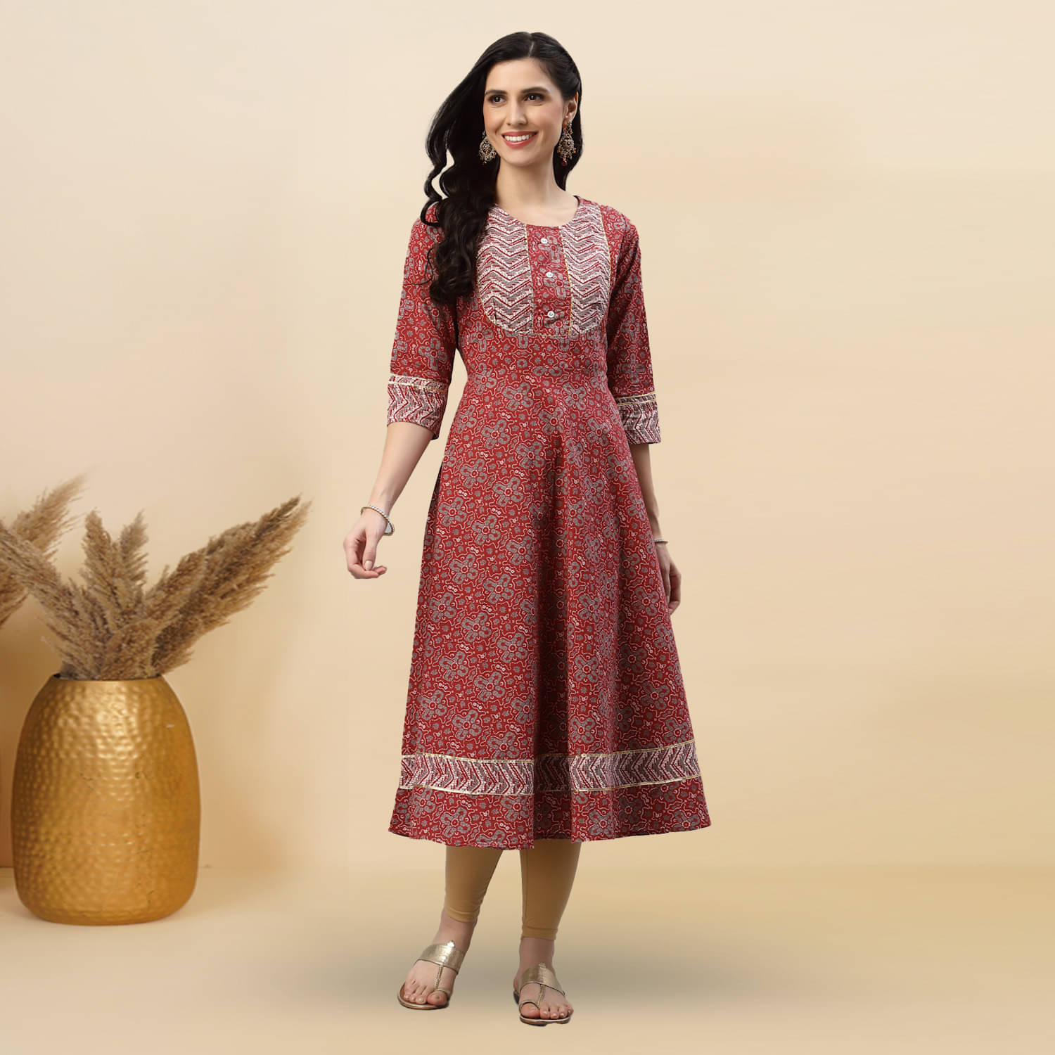     			Yash Gallery Pack of 1 Cotton Printed Anarkali Women's Kurti - ( Maroon )