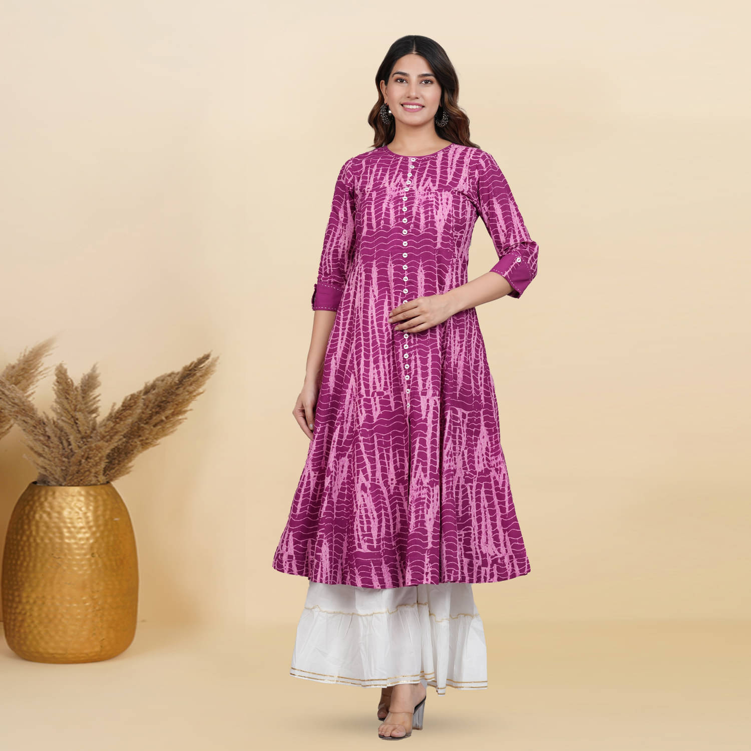 Yash Gallery Pack of 1 Cotton Printed Straight Women's Kurti - ( Teal ) Yash Gallery Pack of 1 Cotton Printed Straight Women's Kurti - ( Teal )