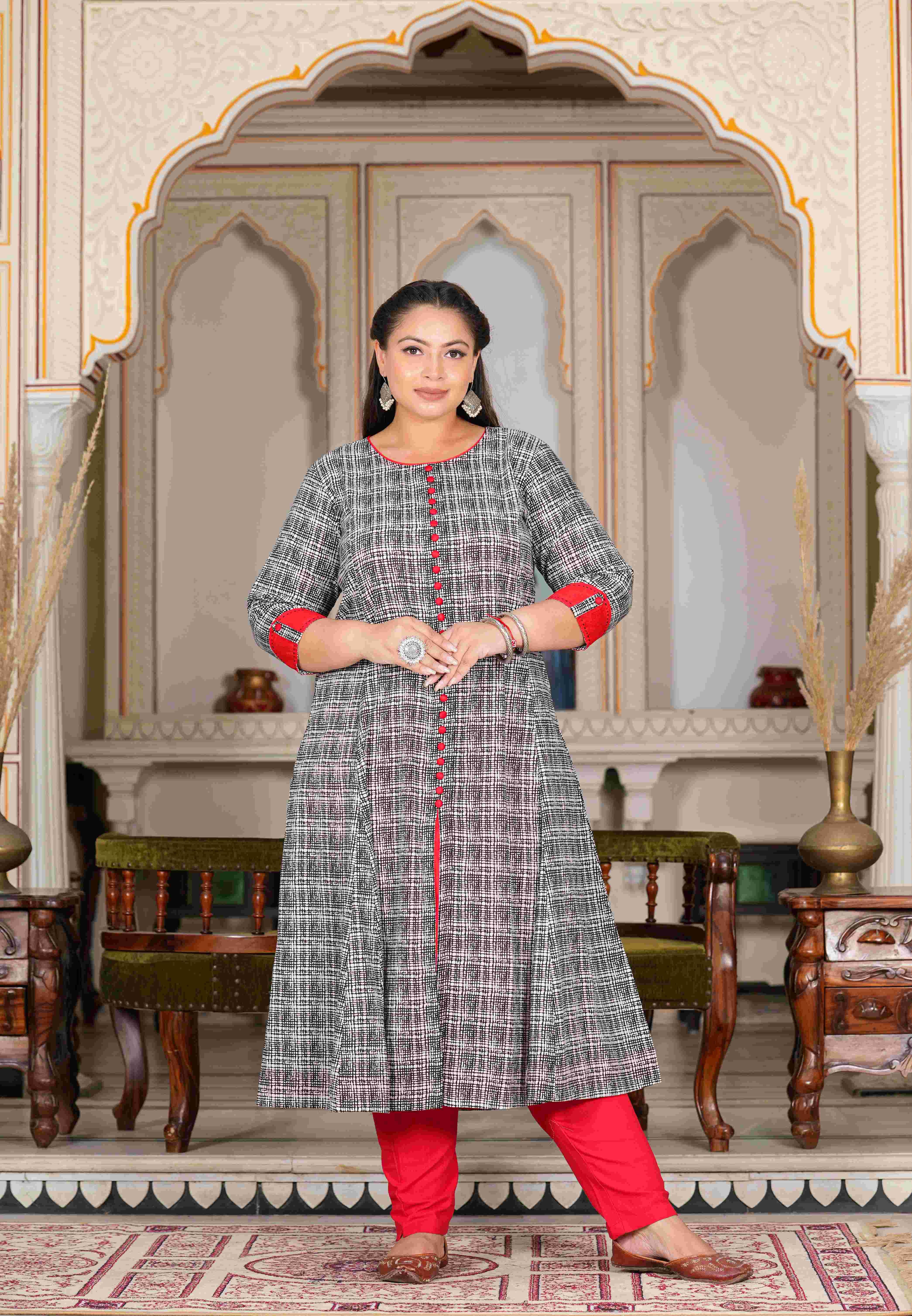     			Yash Gallery Pack of 1 Cotton Printed Anarkali Women's Kurti - ( Grey )