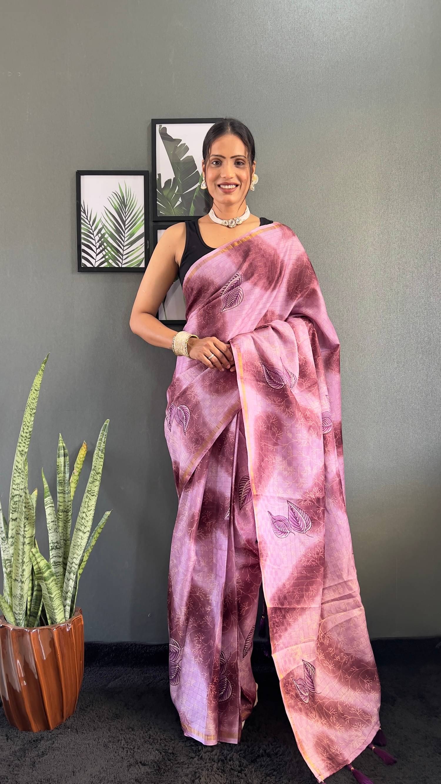 Aika Chiffon Printed Saree With Unstitched Blouse Piece ( Wine ) Aika Chiffon Printed Saree With Unstitched Blouse Piece ( Wine )
