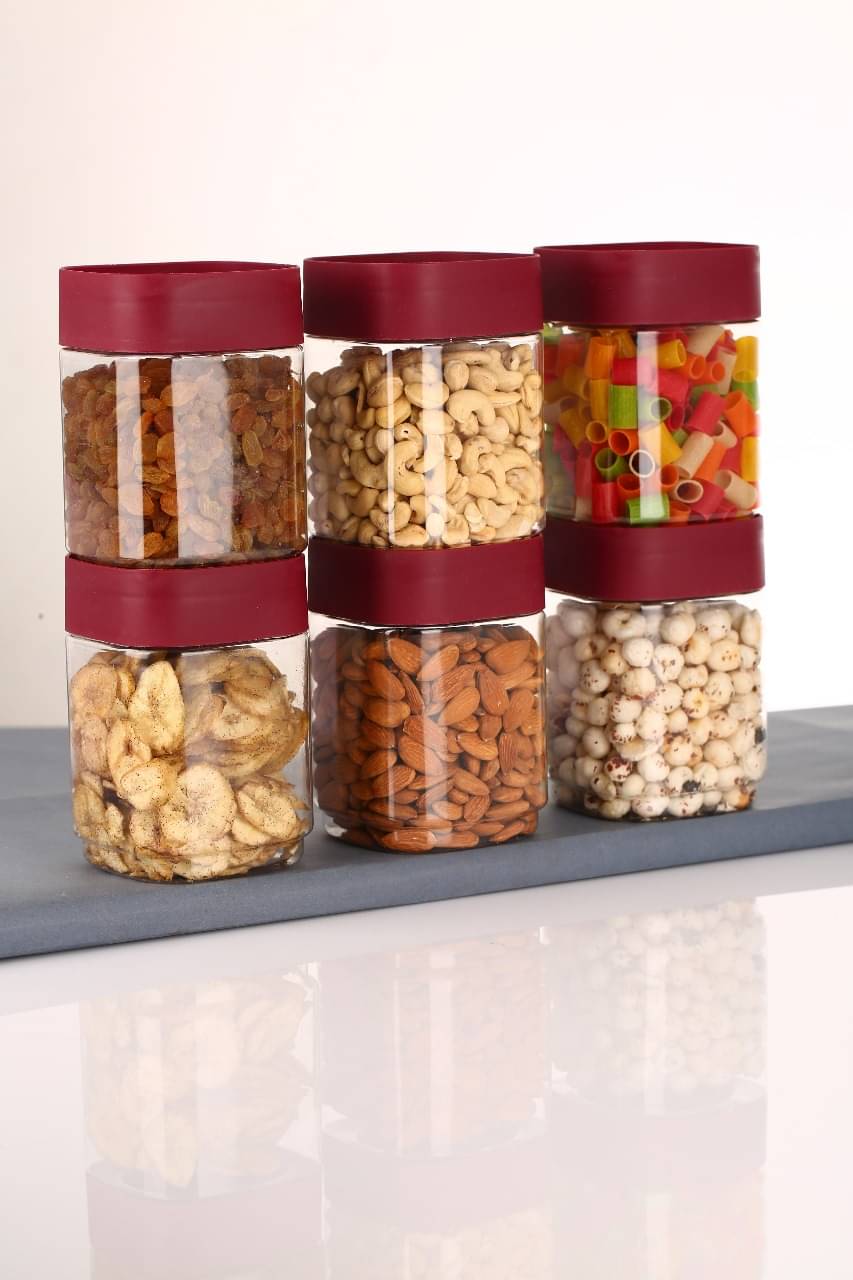BRANZY 750ML Squre Storage Plastic Maroon Food Container ( Set of 6 ) BRANZY 750ML Squre Storage Plastic Maroon Food Container ( Set of 6 )