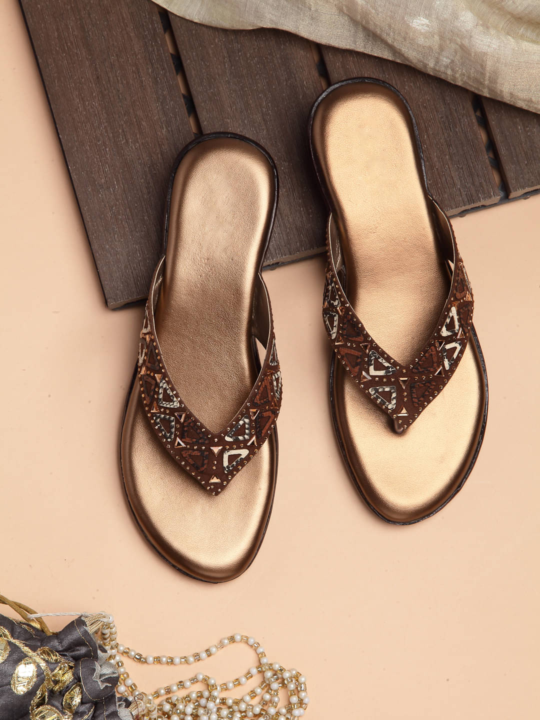     			Carrito Brown Women's Flats
