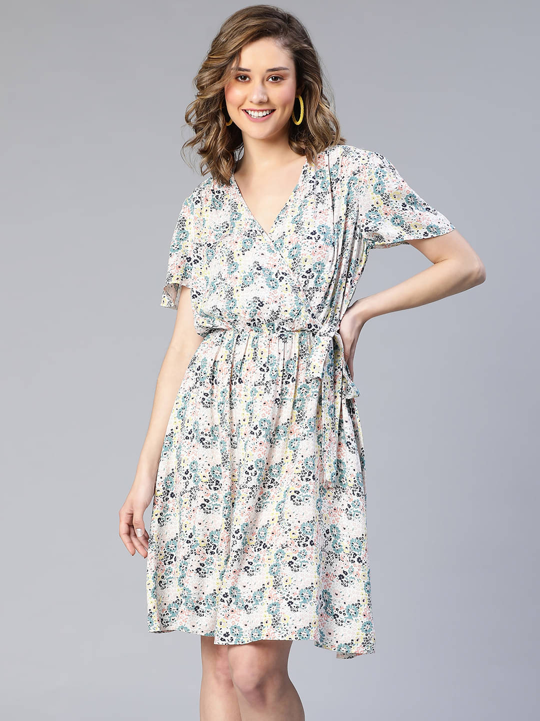 Oxolloxo Women Viscose Rayon Printed Wrap Dress ( Multicolor ) Oxolloxo Women Viscose Rayon Printed Wrap Dress ( Multicolor )