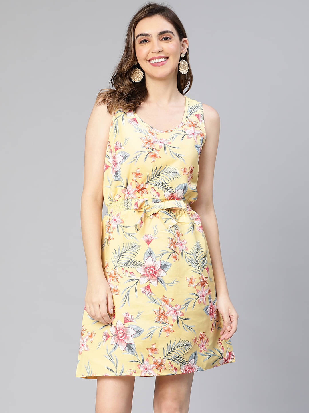 Oxolloxo Women Viscose Rayon Printed A-line Dress ( Yellow ) Oxolloxo Women Viscose Rayon Printed A-line Dress ( Yellow )