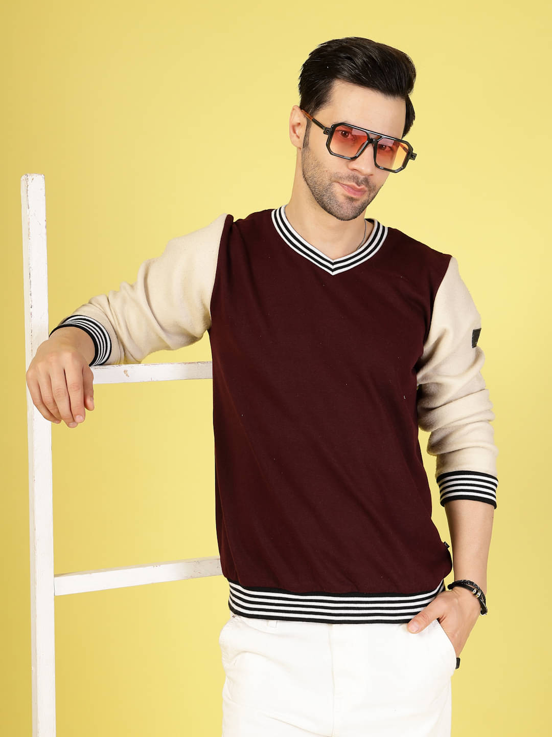 Rigo Fleece V-Neck Men's Sweatshirt - Wine ( Pack of 1 ) Rigo Fleece V-Neck Men's Sweatshirt - Wine ( Pack of 1 )