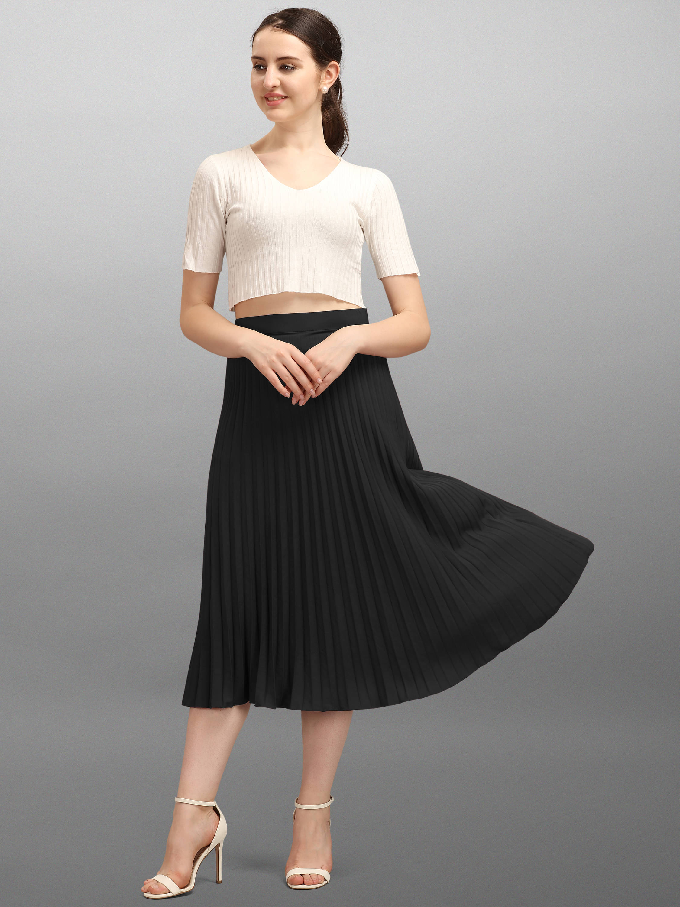 ZWERLON Black Rayon Women's Flared Skirt ( Pack of 1 ) ZWERLON Black Rayon Women's Flared Skirt ( Pack of 1 )