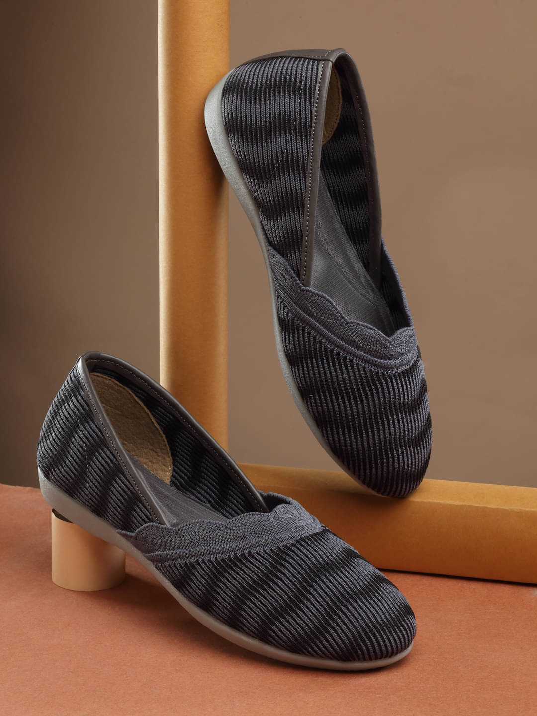 Aroom Gray Women's Ethnic Ballerinas     			Aroom Gray Women's Ethnic Ballerinas