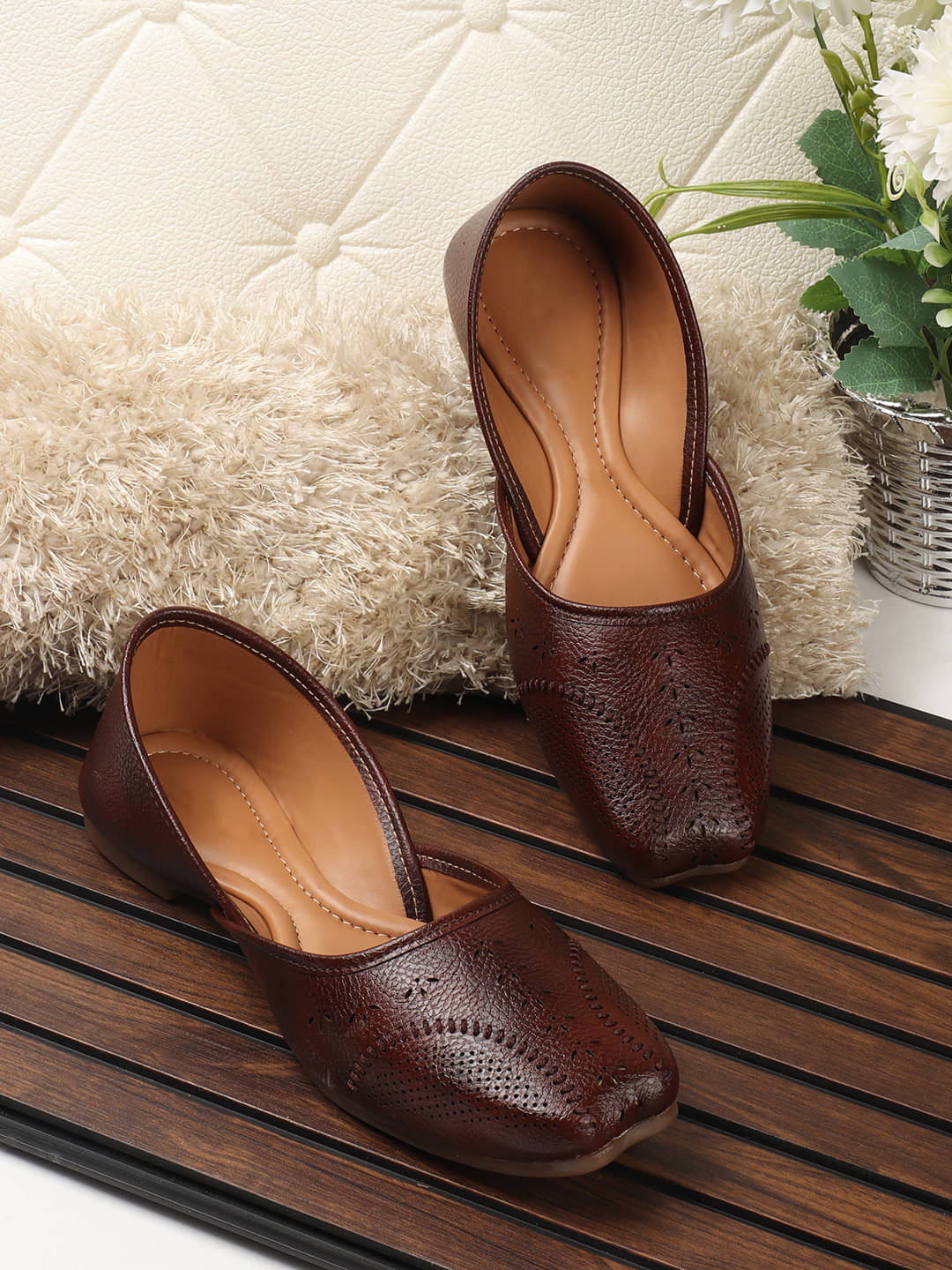 Carrito Brown Women's Ethnic Ballerinas Carrito Brown Women's Ethnic Ballerinas