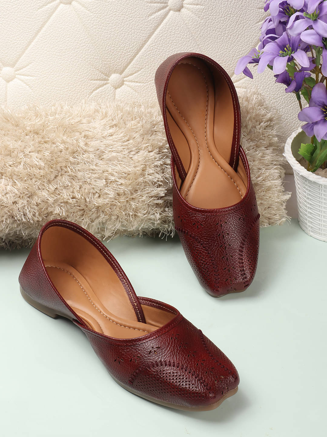Carrito Red Women's Ethnic Ballerinas Carrito Red Women's Ethnic Ballerinas