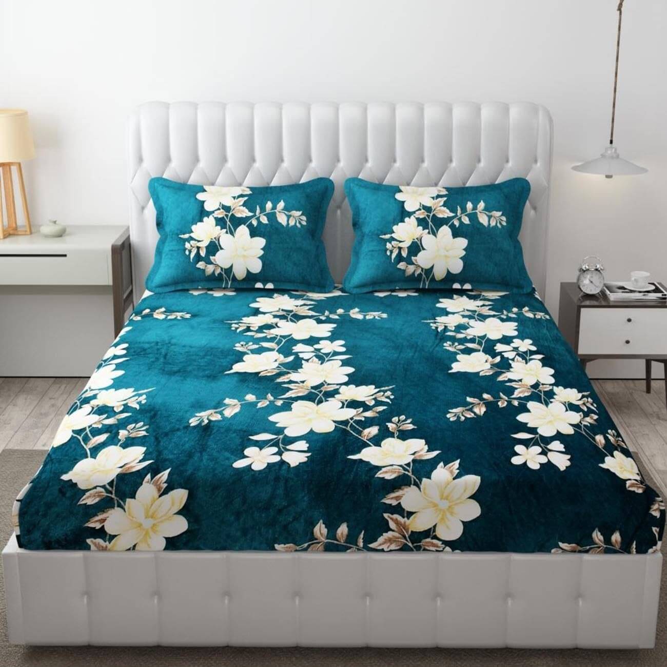     			Decent Home Fleece Abstract Printed Fitted ( Double Bed ) - Green