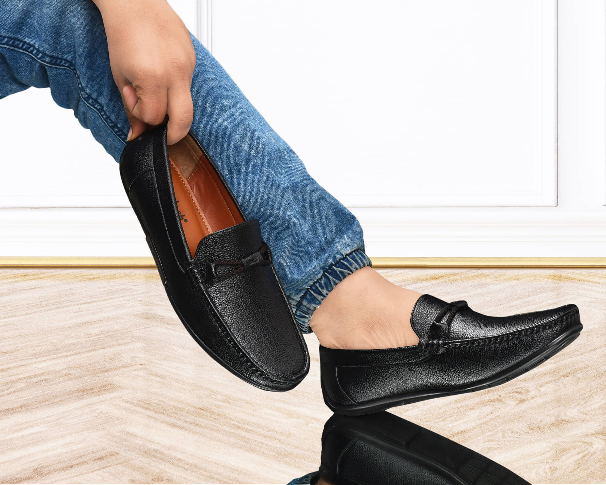     			PRODOCK Black Men's Tassel