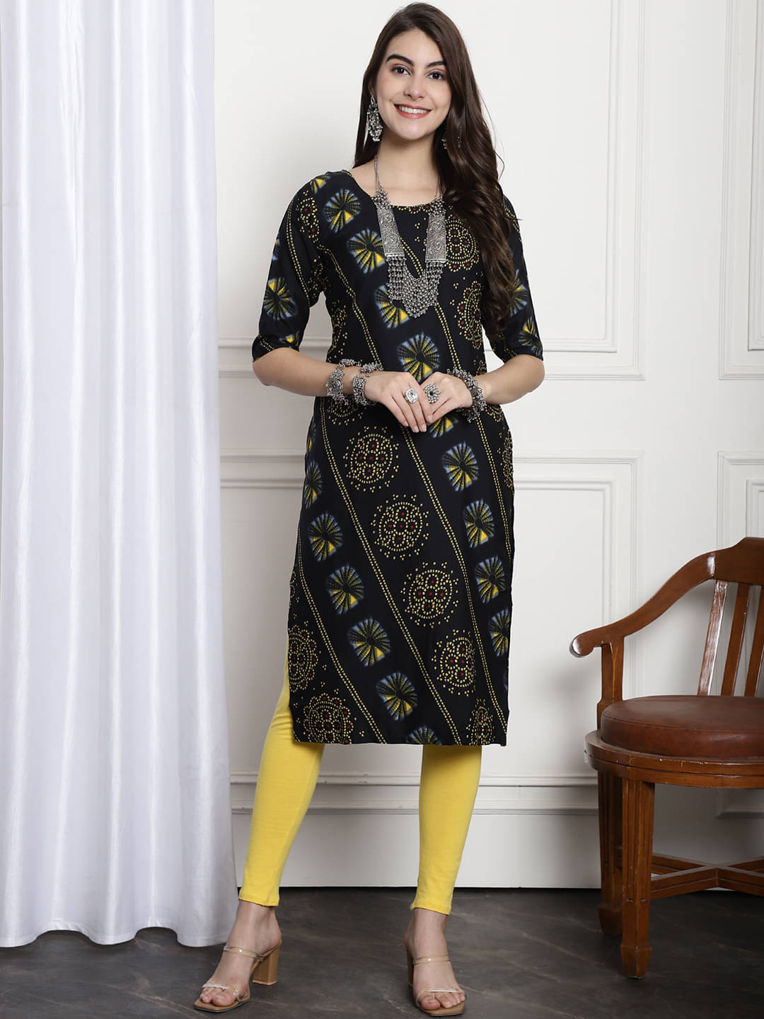     			Ethnicbasket Pack of 1 Crepe Printed Straight Women's Kurti - ( Black )