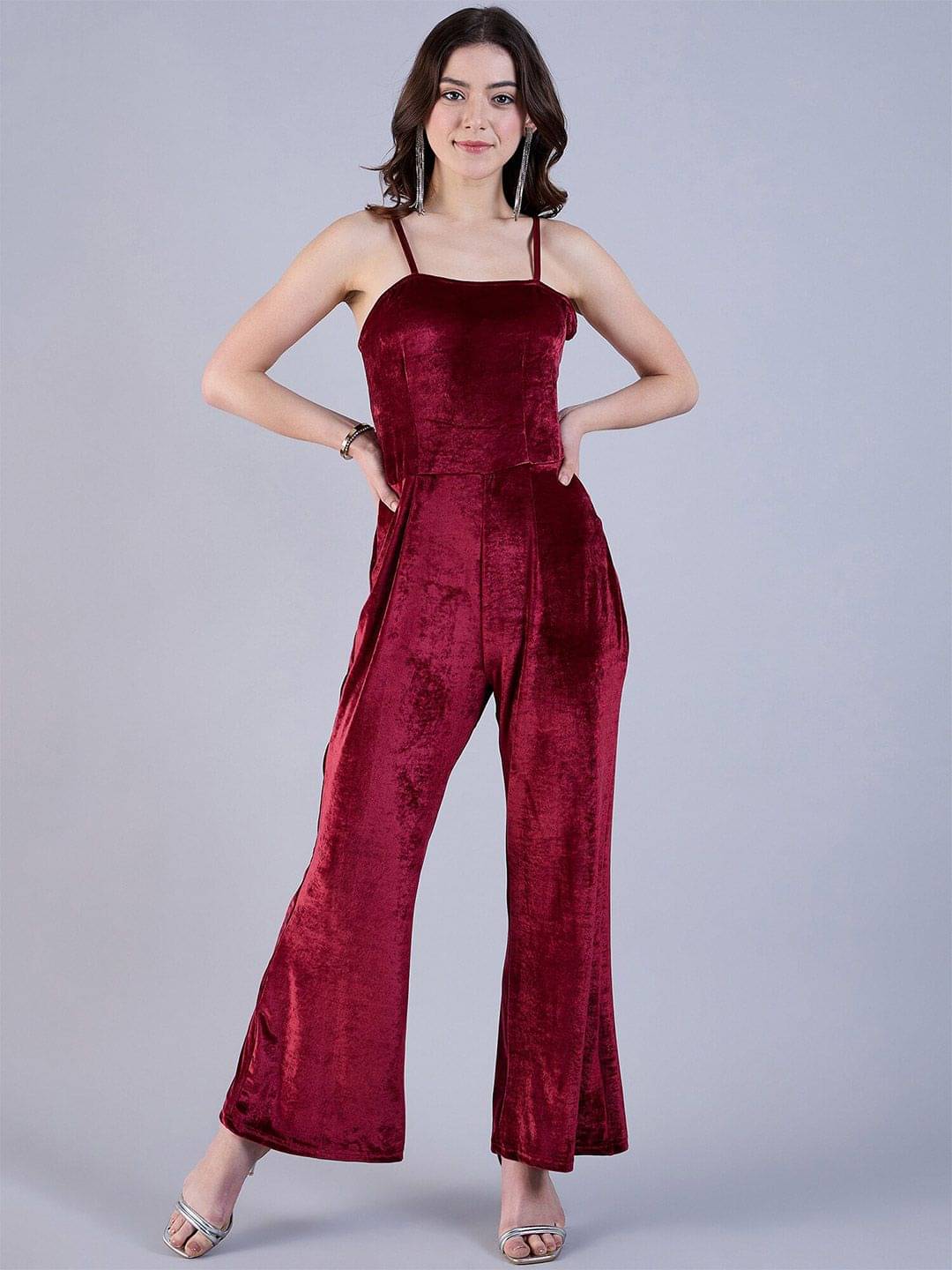 Freehand Red Polyester Regular Fit Women's Jumpsuit ( Pack of 1 ) Freehand Red Polyester Regular Fit Women's Jumpsuit ( Pack of 1 )