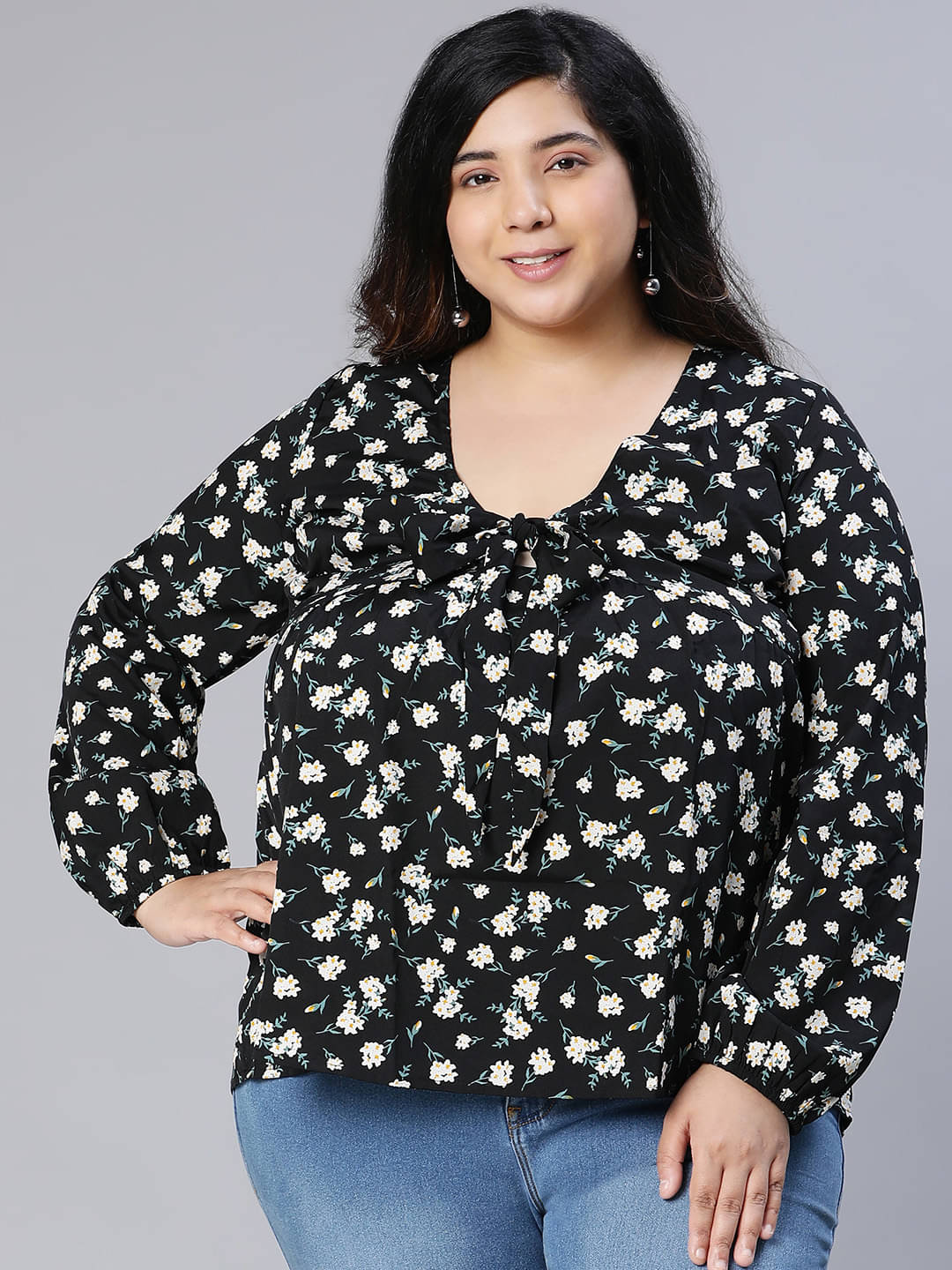     			Oxolloxo Women's Viscose Rayon Regular Top ( Black )