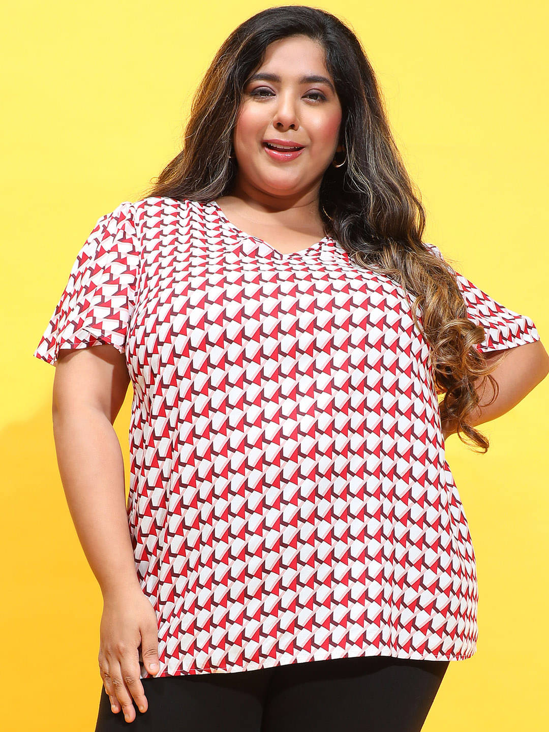 Oxolloxo Red Viscose Rayon Women's Regular Top ( Pack of 1 ) Oxolloxo Red Viscose Rayon Women's Regular Top ( Pack of 1 )