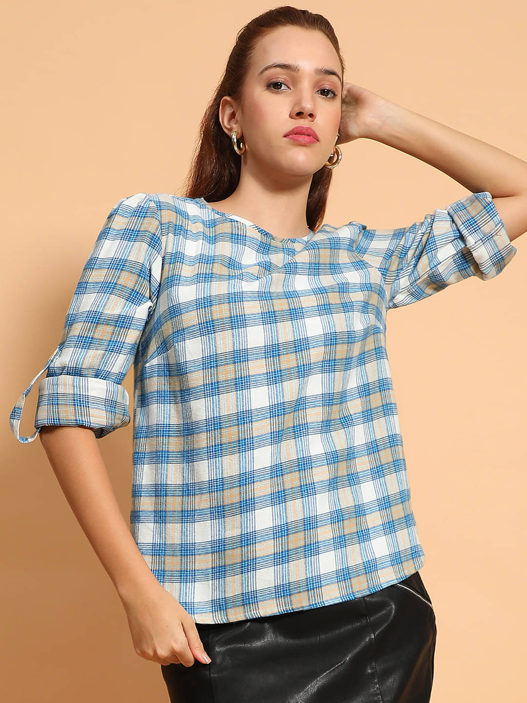     			Oxolloxo White Cotton Women's Regular Top ( Pack of 1 )