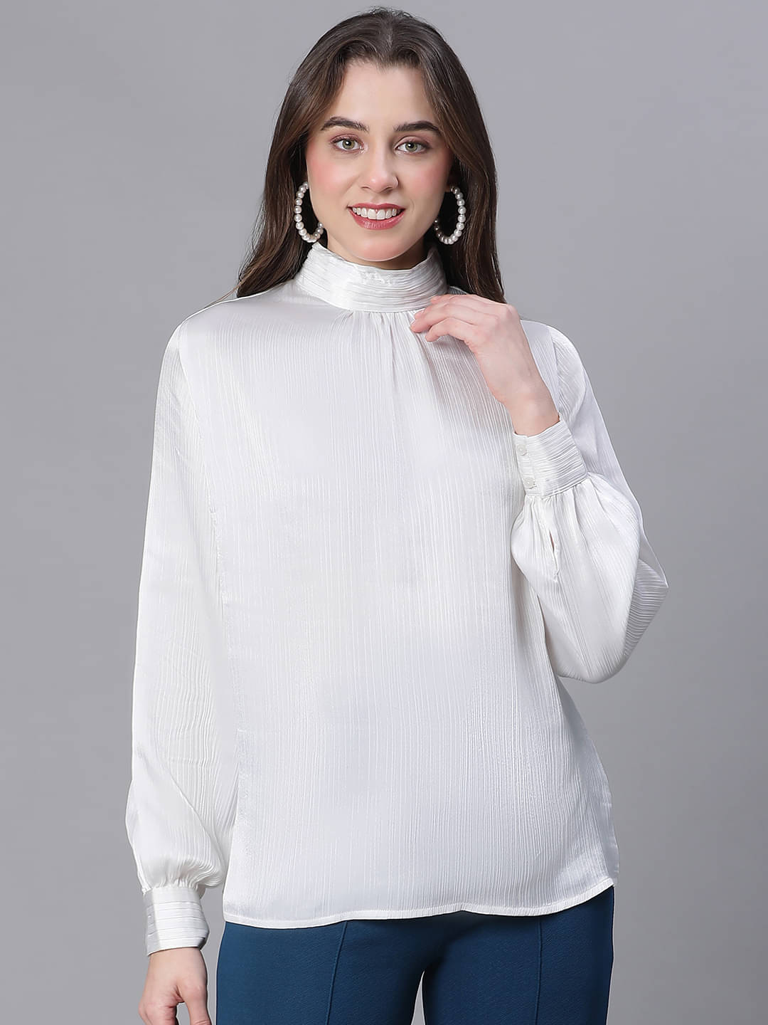     			Oxolloxo Women's Polyester Regular Top ( White )