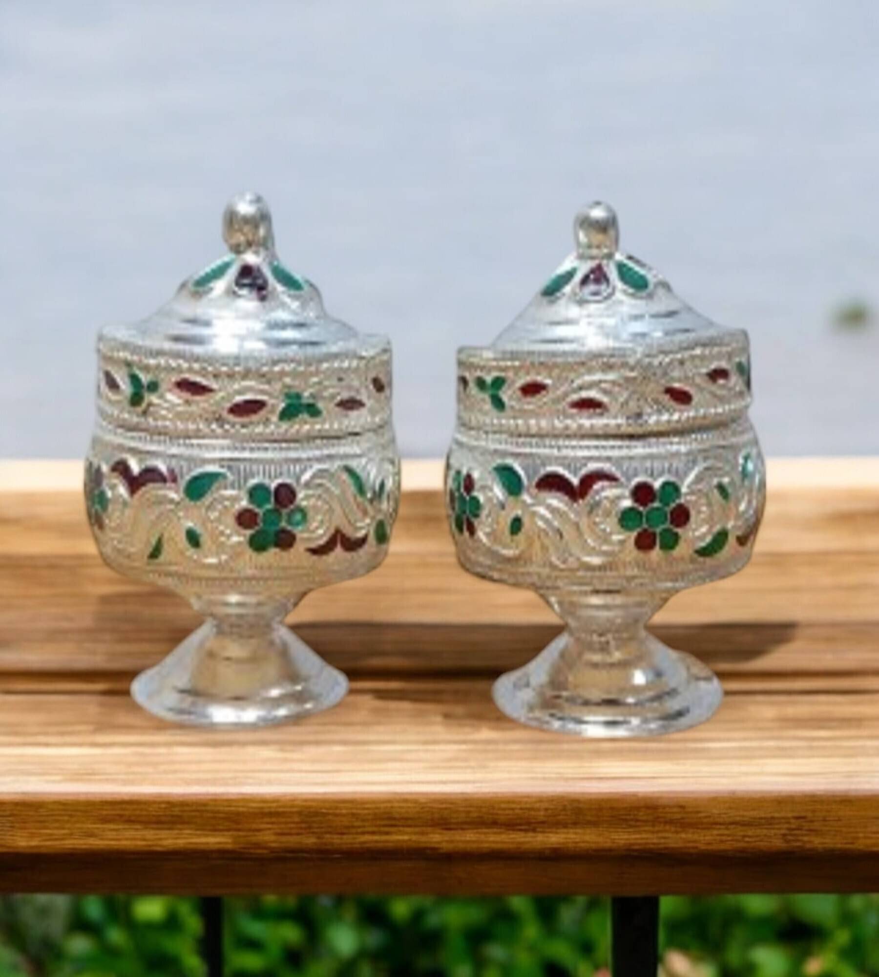     			Sigaram Copper Meena Sindoor kum kum Dabbi For Home Pooja Decore K4502
