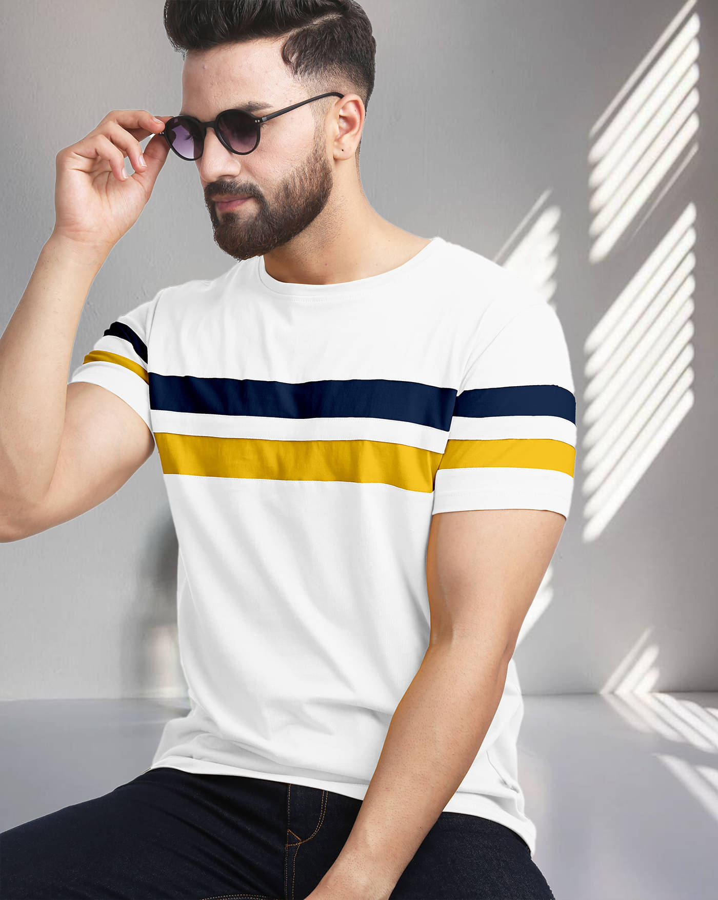 AOOSH Cotton Blend Regular Fit Colorblock Half Sleeves Men's Round T-Shirt - White ( Pack of 1 ) AOOSH Cotton Blend Regular Fit Colorblock Half Sleeves Men's Round T-Shirt - White ( Pack of 1 )