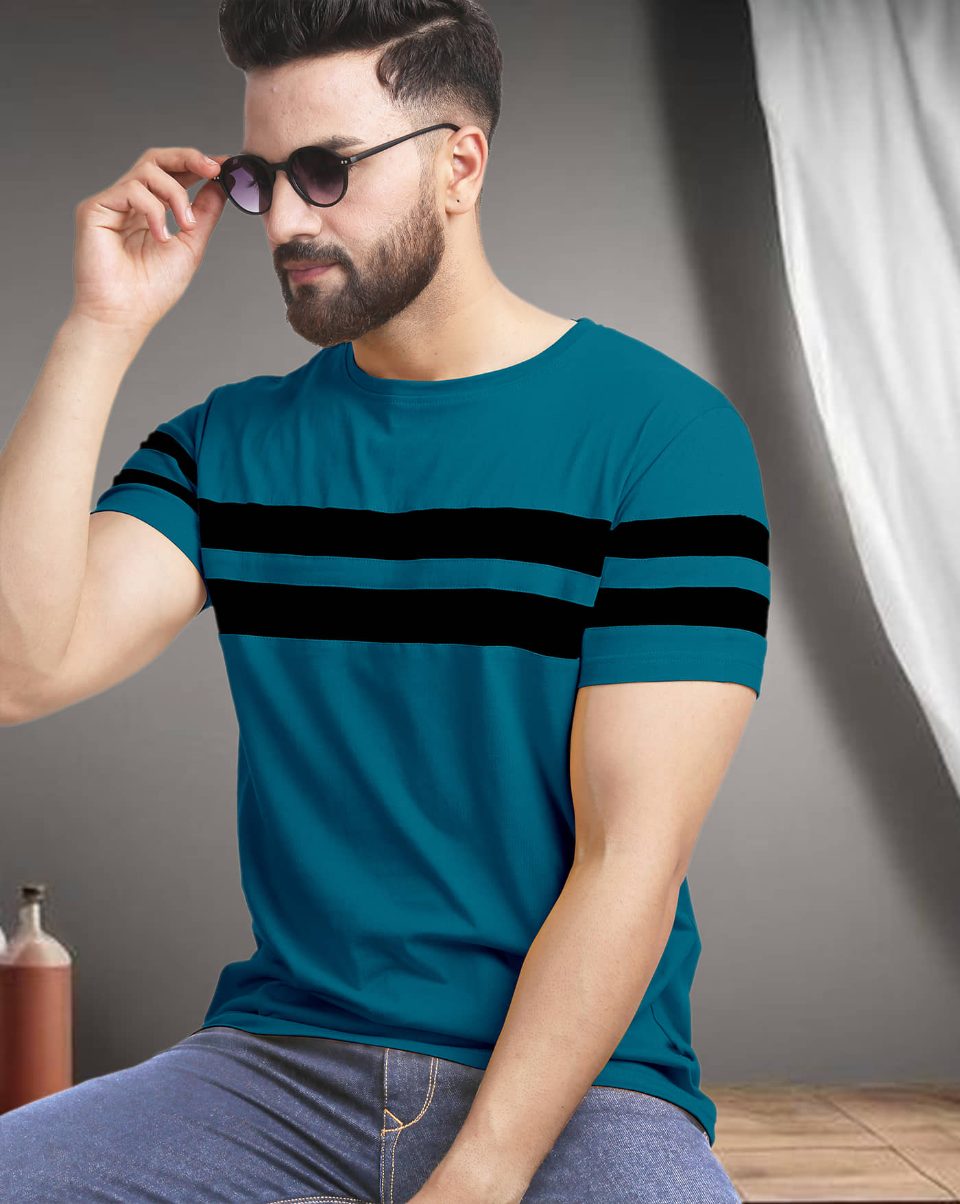 AOOSH Cotton Blend Regular Fit Colorblock Half Sleeves Men's Round T-Shirt - Black ( Pack of 1 )