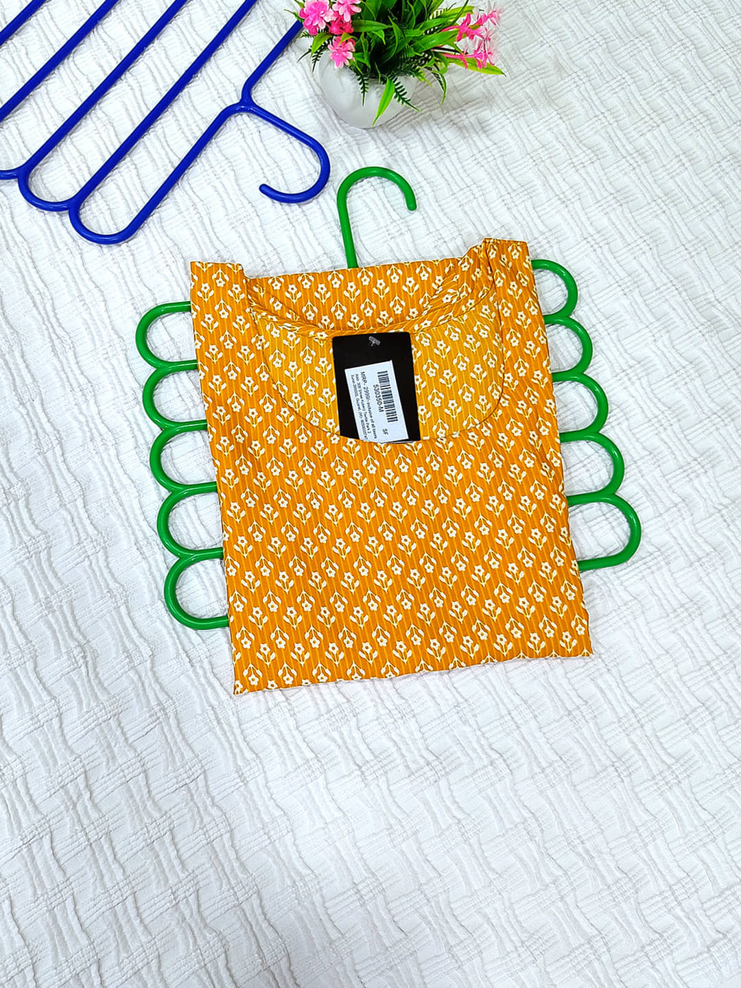 Ethnicbasket Pack of 1 Crepe Printed Straight Women's Kurti - ( Mustard )     			Ethnicbasket Pack of 1 Crepe Printed Straight Women's Kurti - ( Mustard )